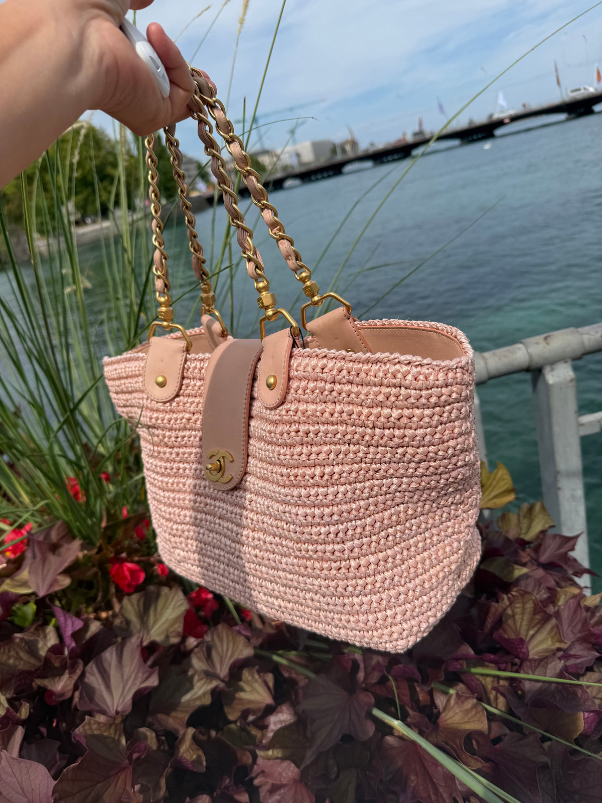 Chanel - Korbtasche rosa Weide