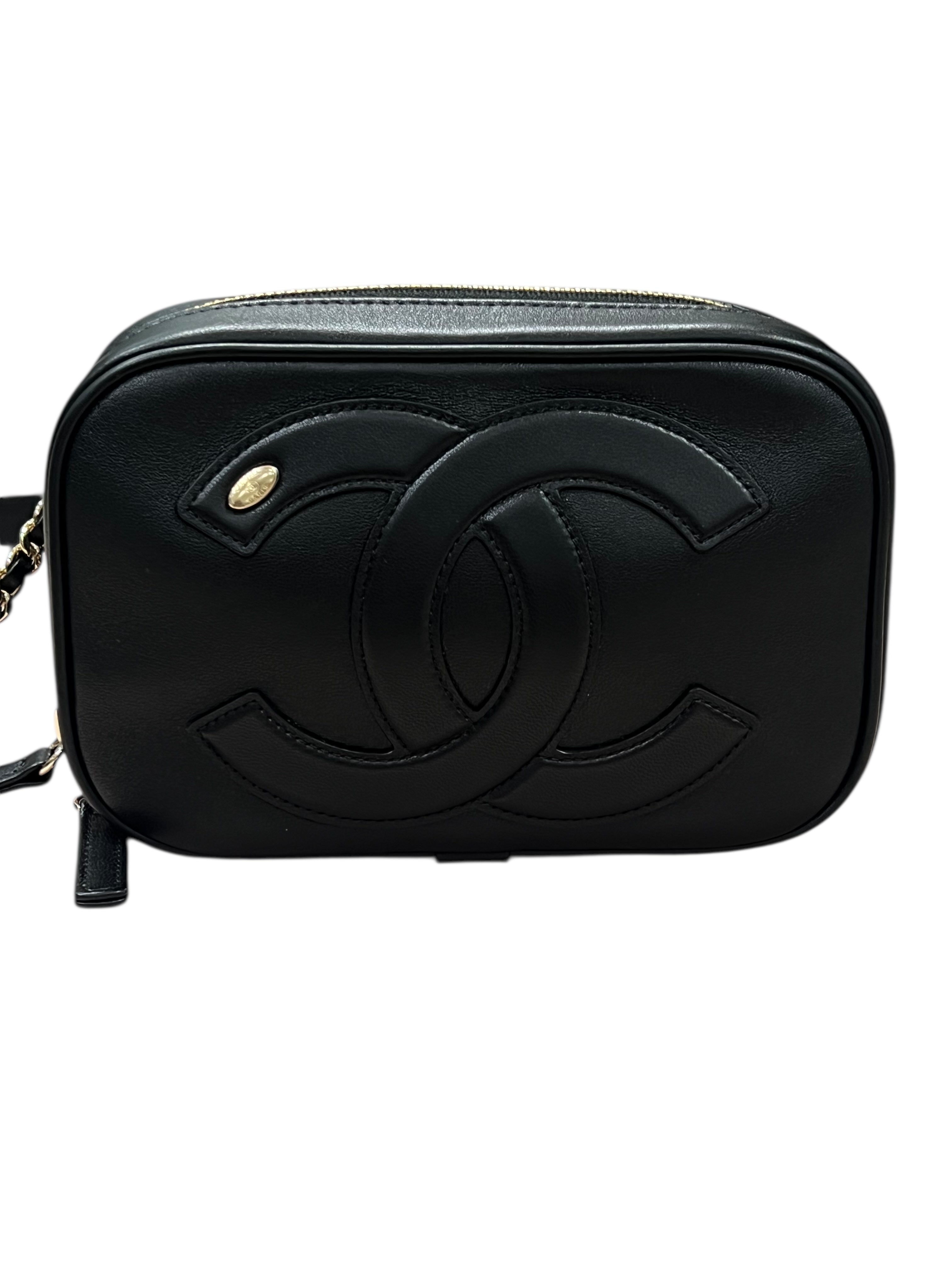 Chanel - pochette ceinture caméra mania