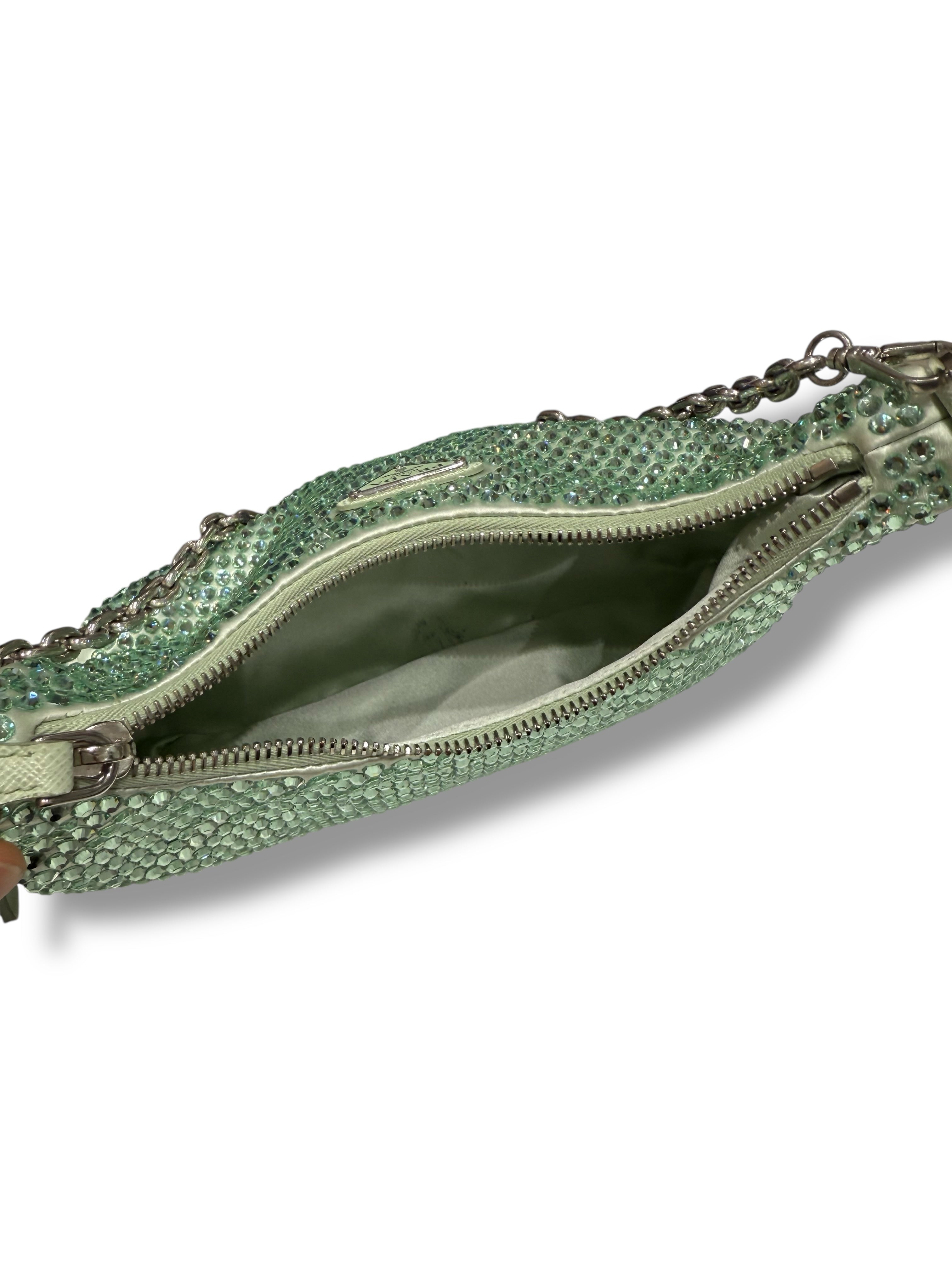 Prada - Sac Ré-edition 2005 a satin a Cristaux Vert d’eau