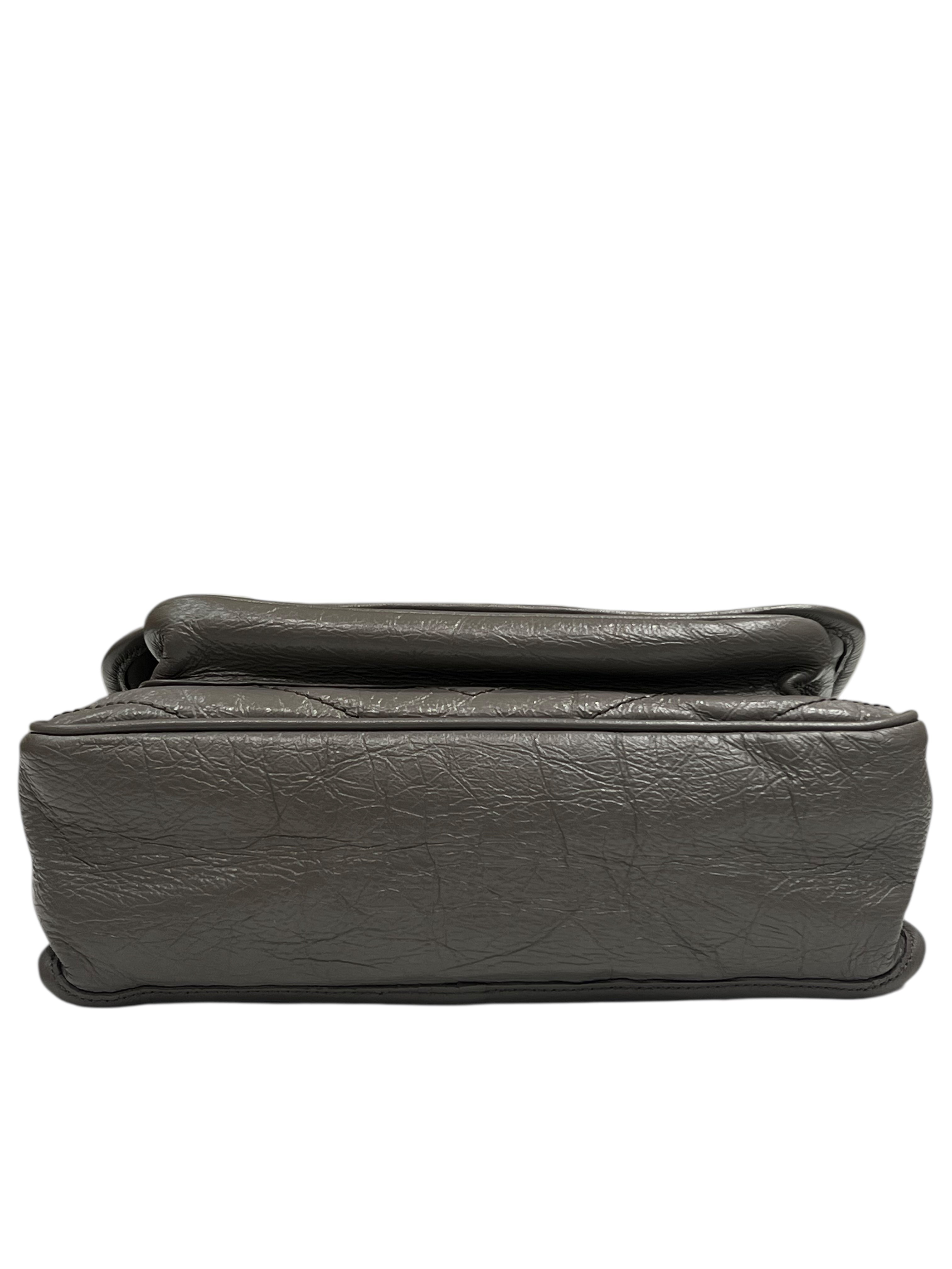 Saint Laurent - sac Nikki médium cuir vintage gris