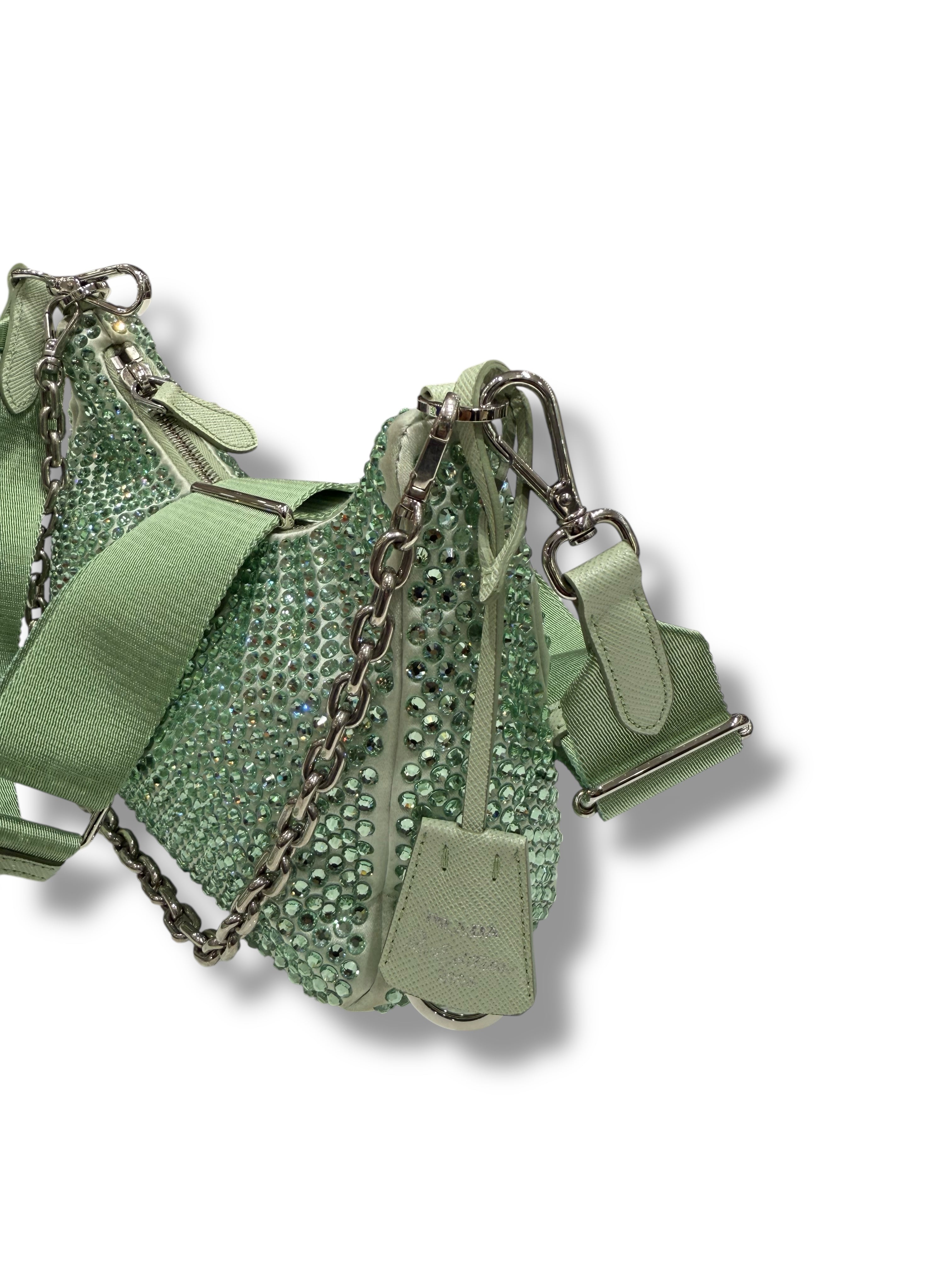 Prada - Sac Ré-edition 2005 a satin a Cristaux Vert d’eau