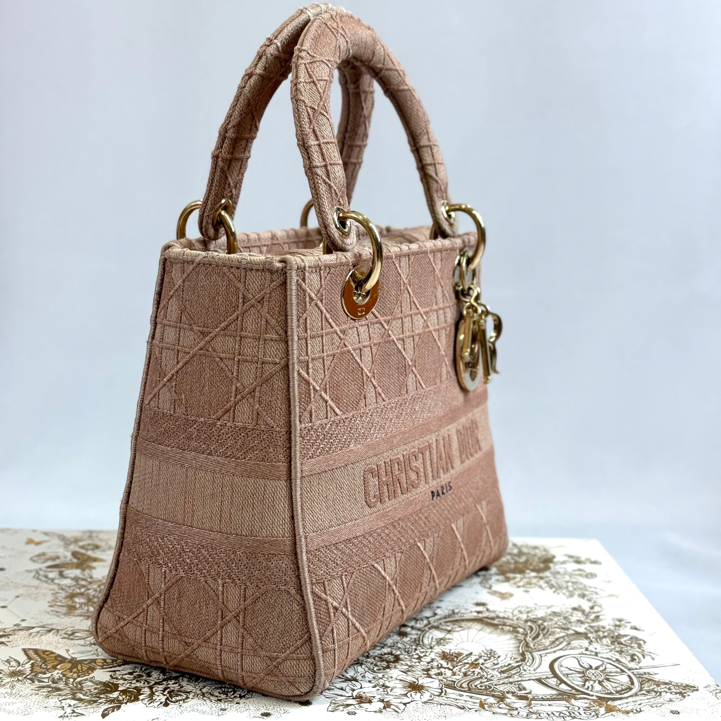 Dior - Lady Dior 中号藤帆布包