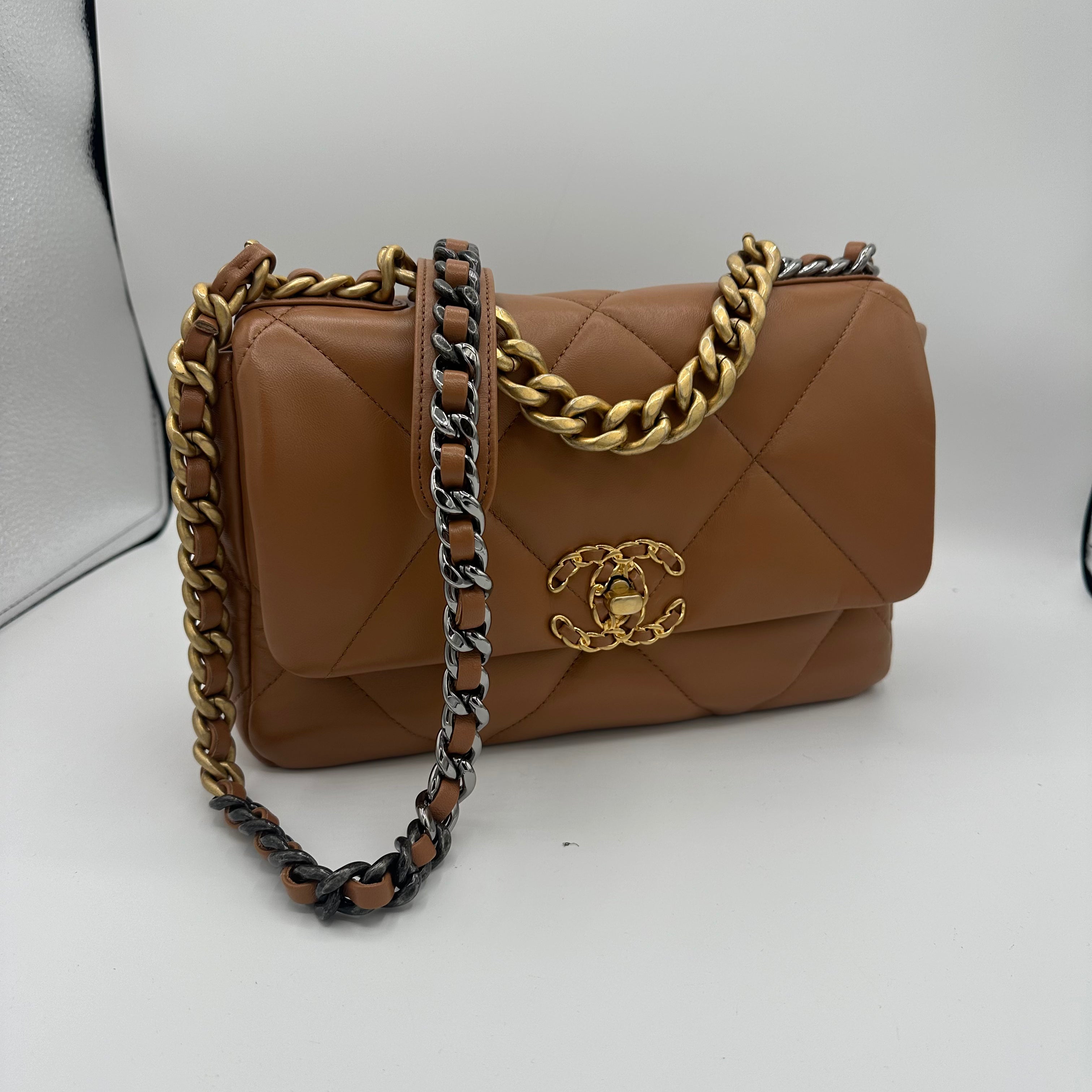 Chanel - Tasche Chanel 19
