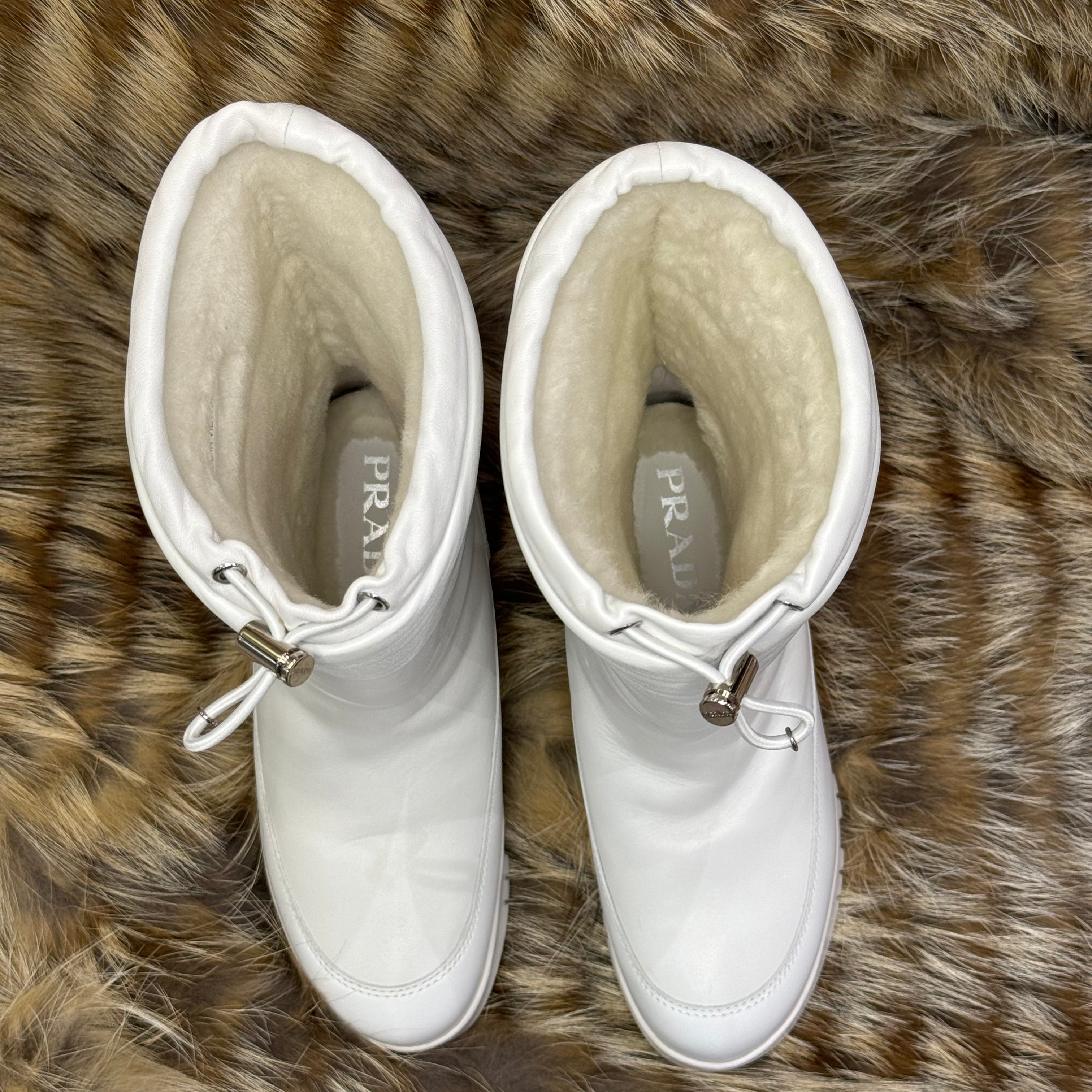 Prada - Moonboots T. 37,5