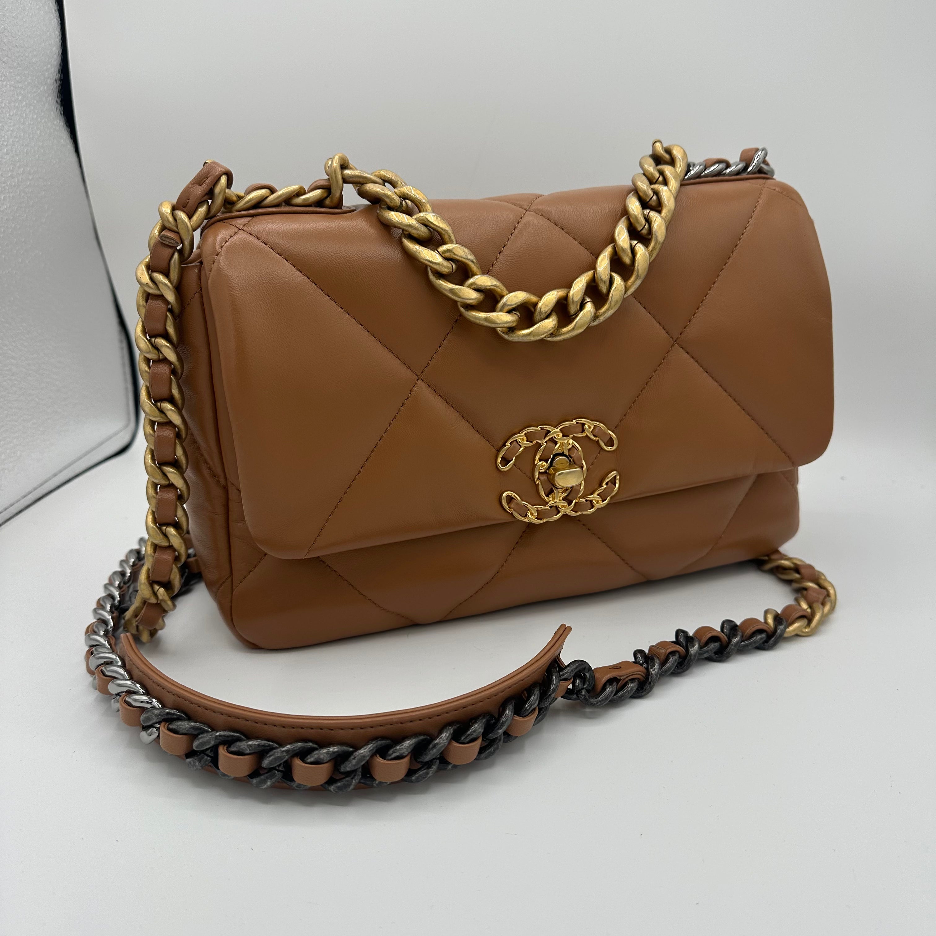 Chanel - Tasche Chanel 19