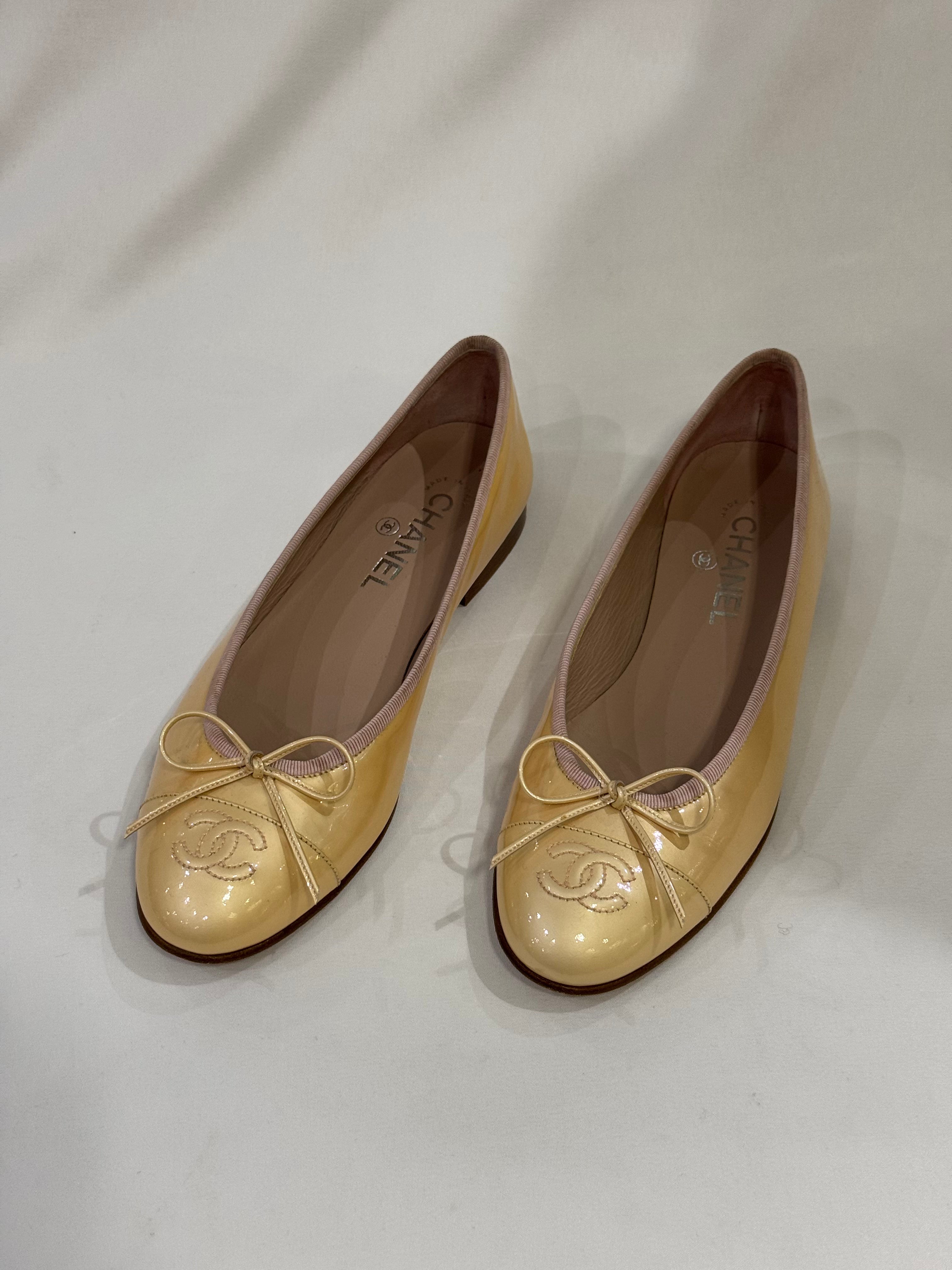 Chanel - Ballerines T.38,5