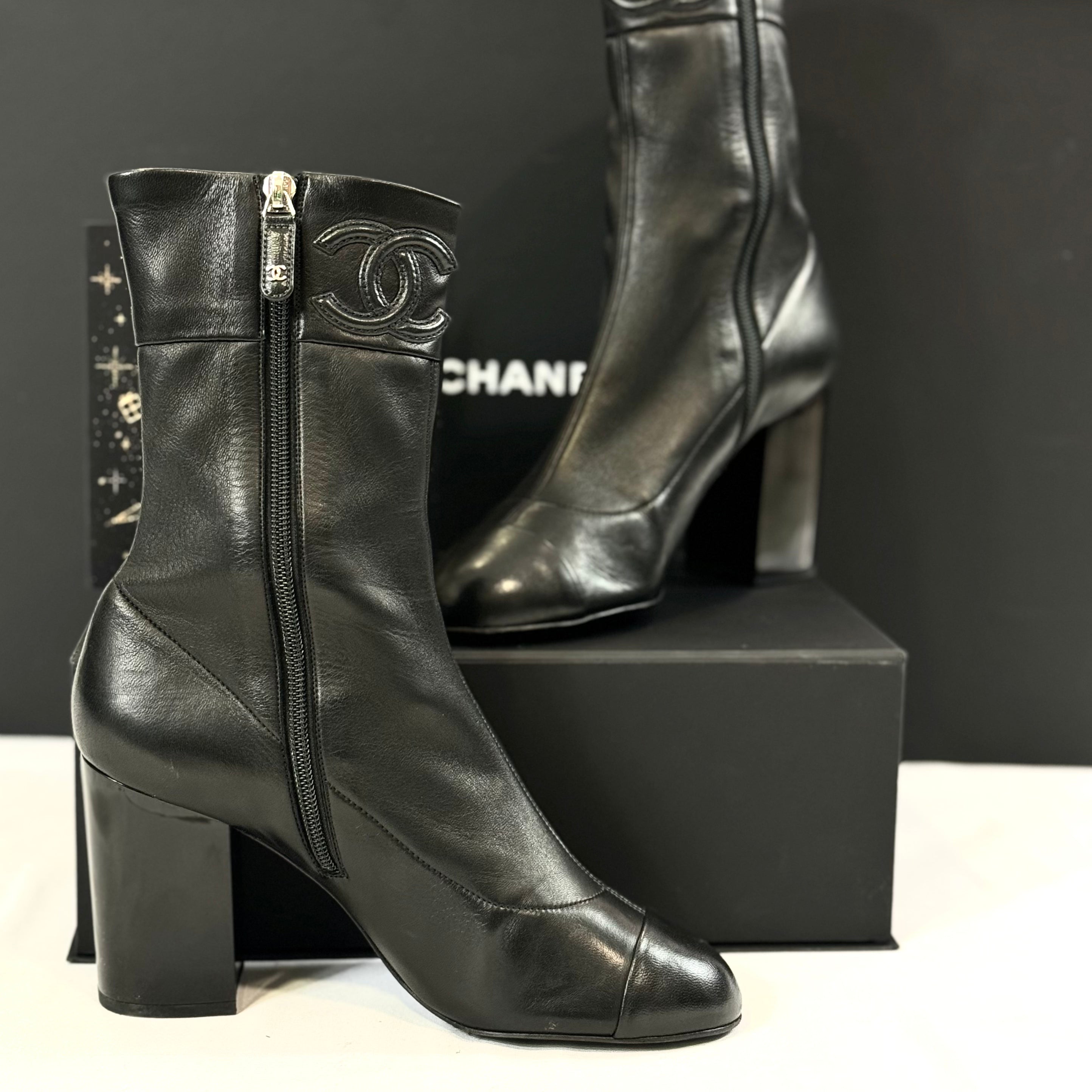 Chanel - 踝靴T.40 - Chanel - – Les Folies d'Eugenie