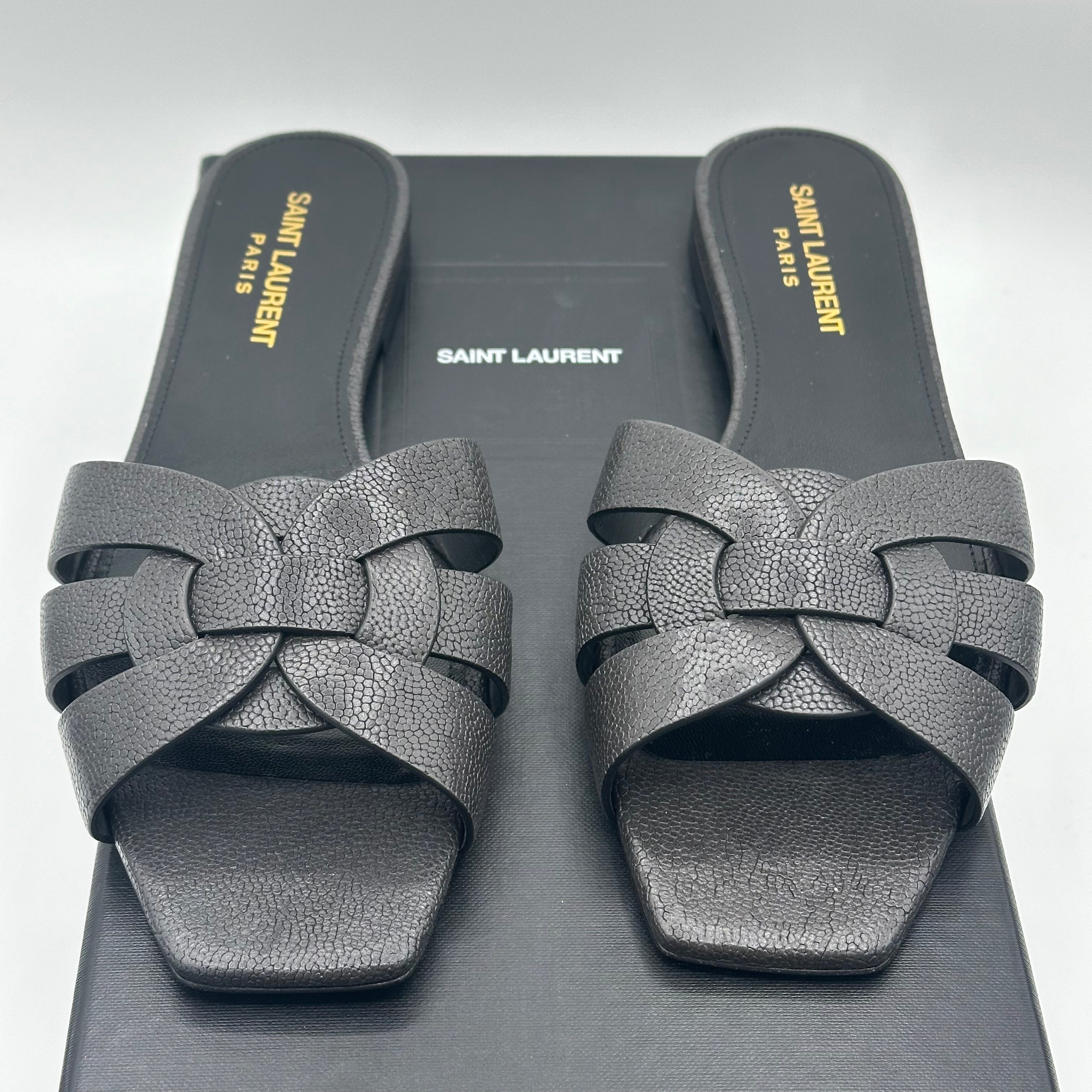 Saint Laurent - Omaggio ai muli