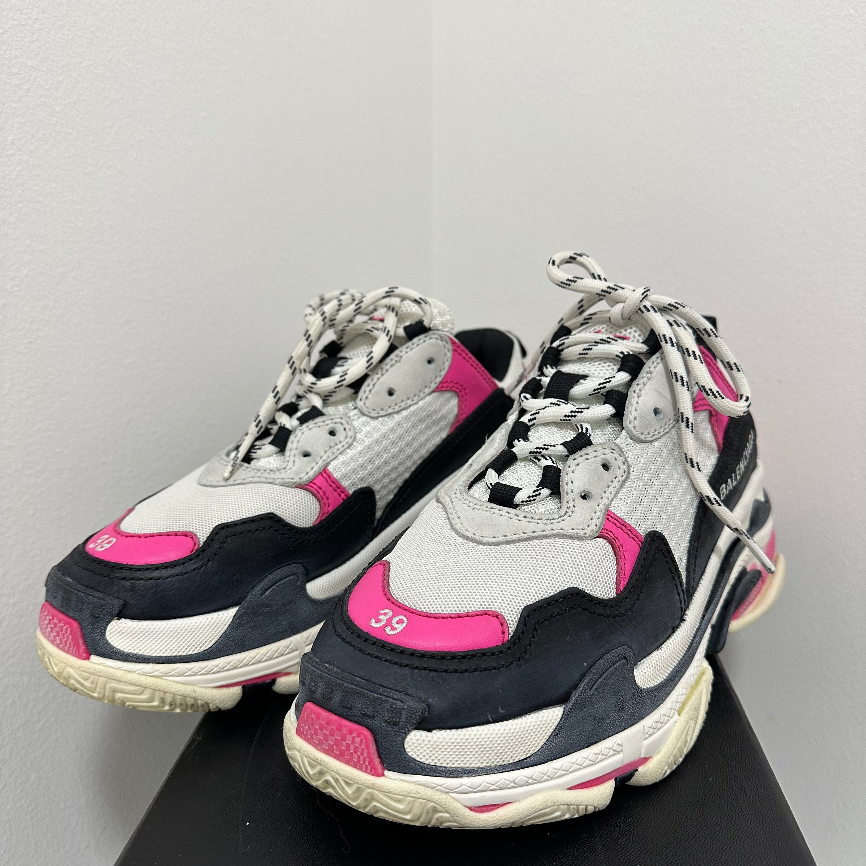 Balenciaga - Triple S 运动鞋