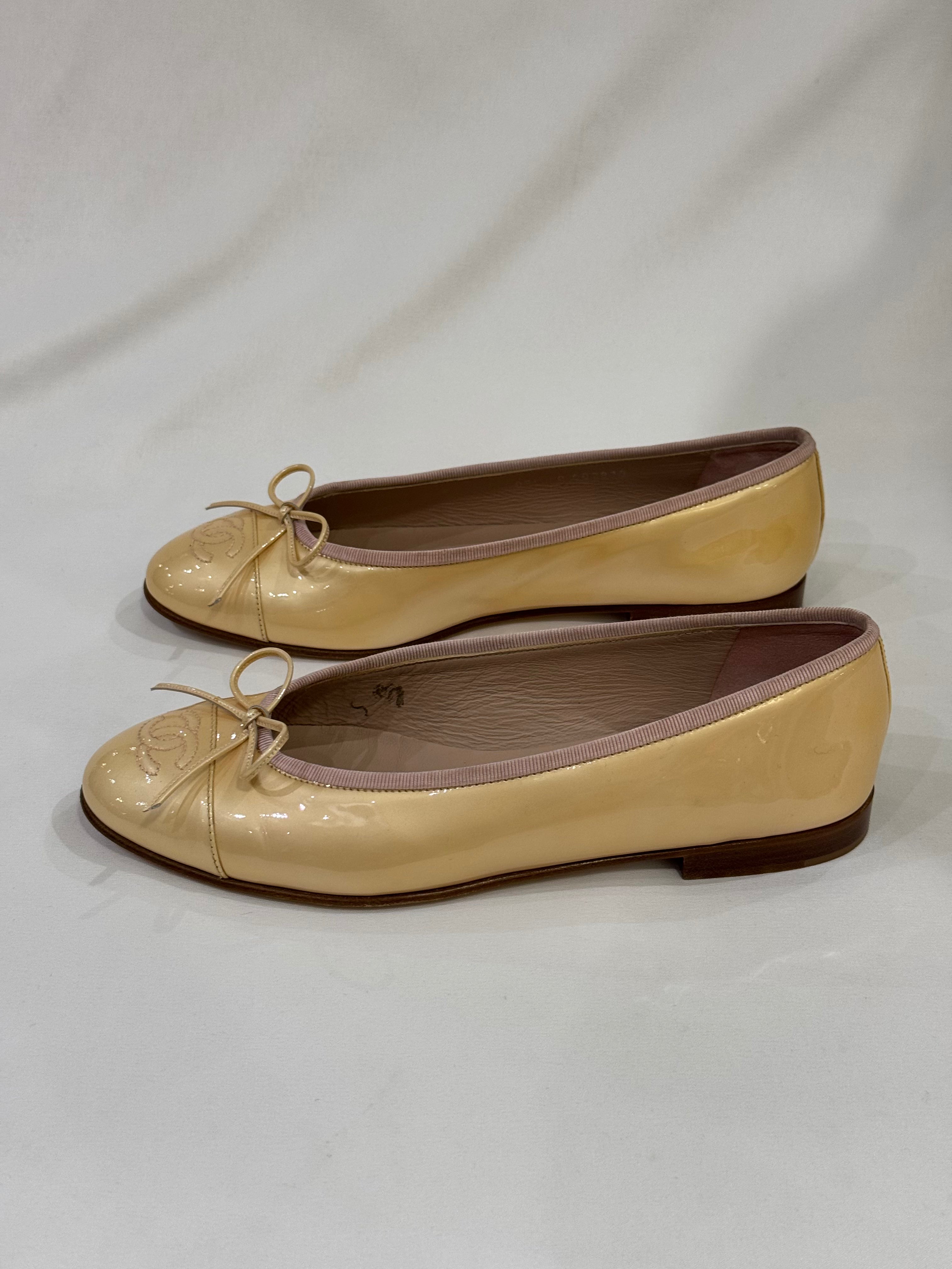 Chanel - Ballerines T.38,5