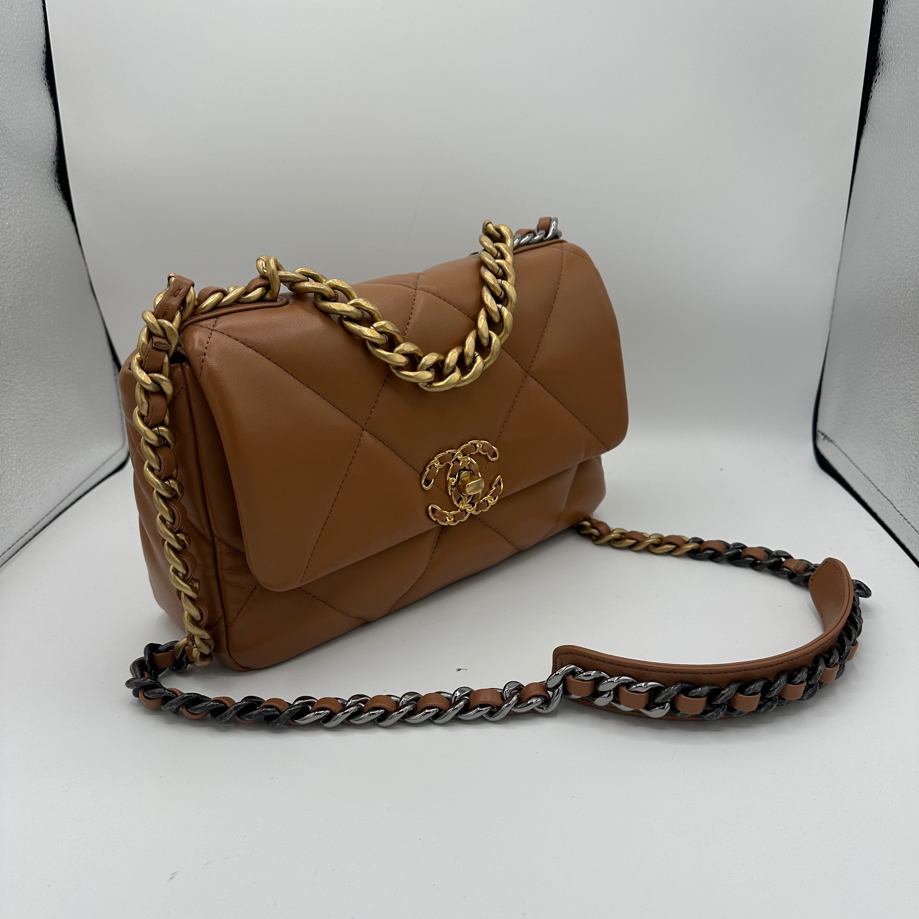 Chanel - Tasche Chanel 19