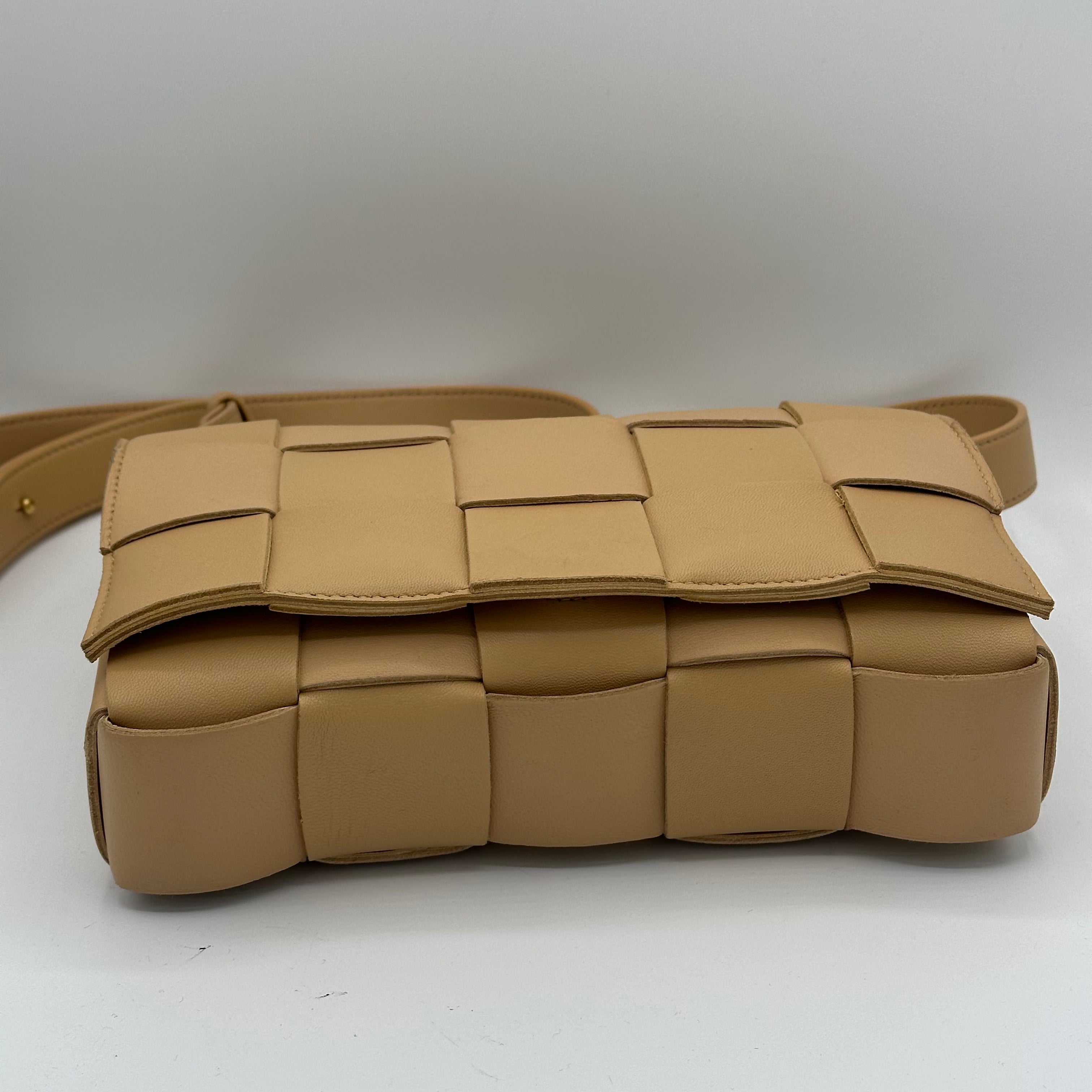 Bottega Veneta - Cassette Bag