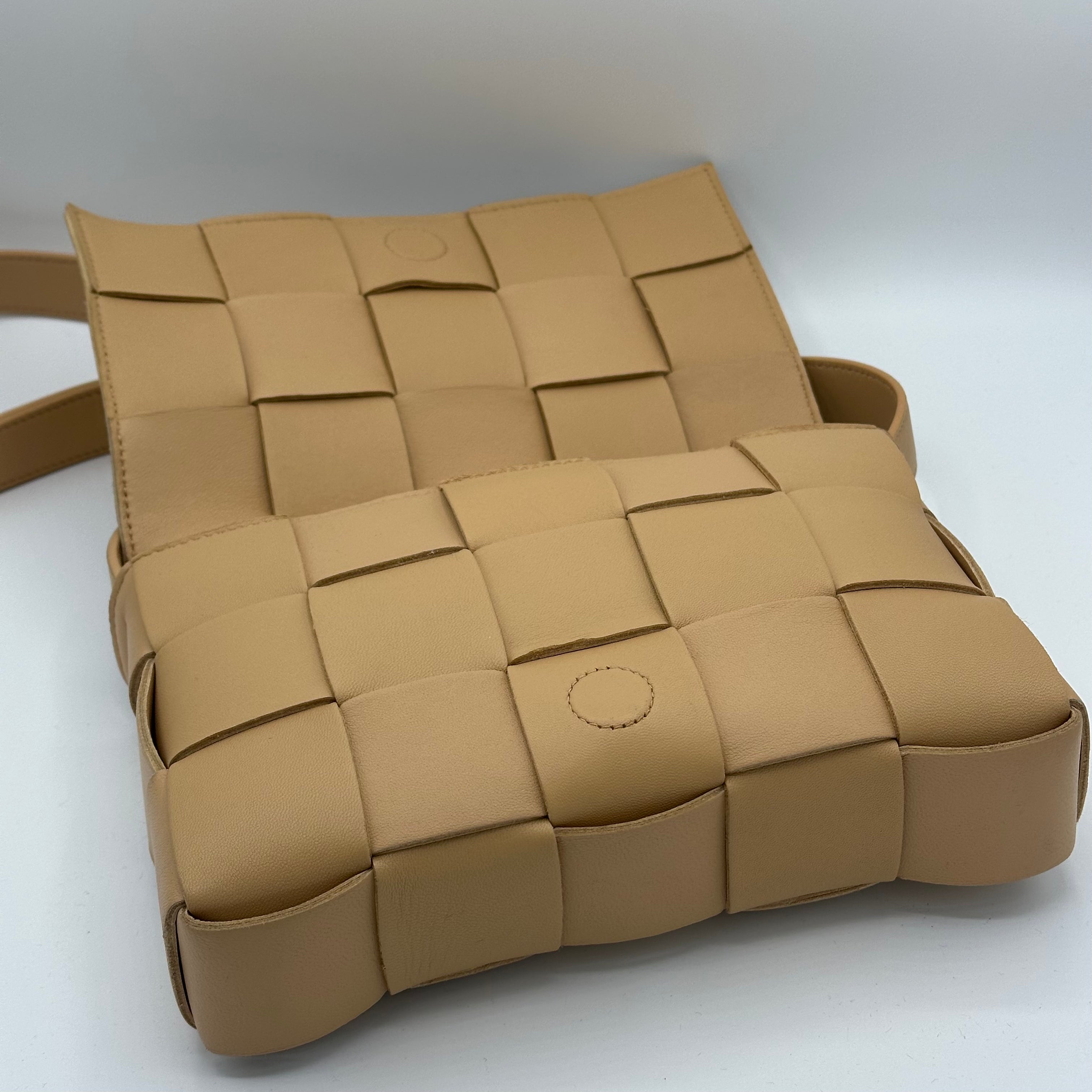 Bottega Veneta - Cassette Bag