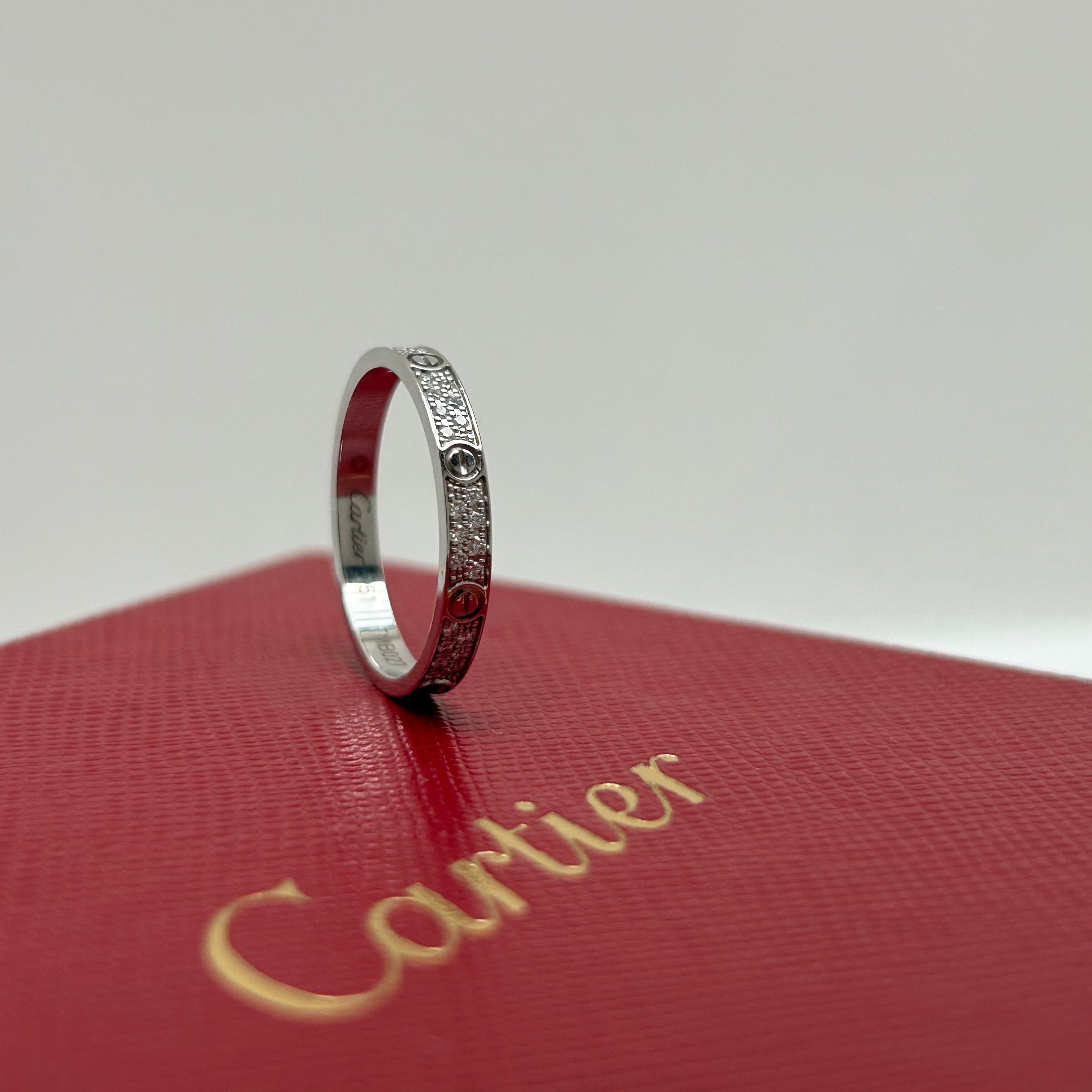 Cartier - Alliance Love diamond pavé