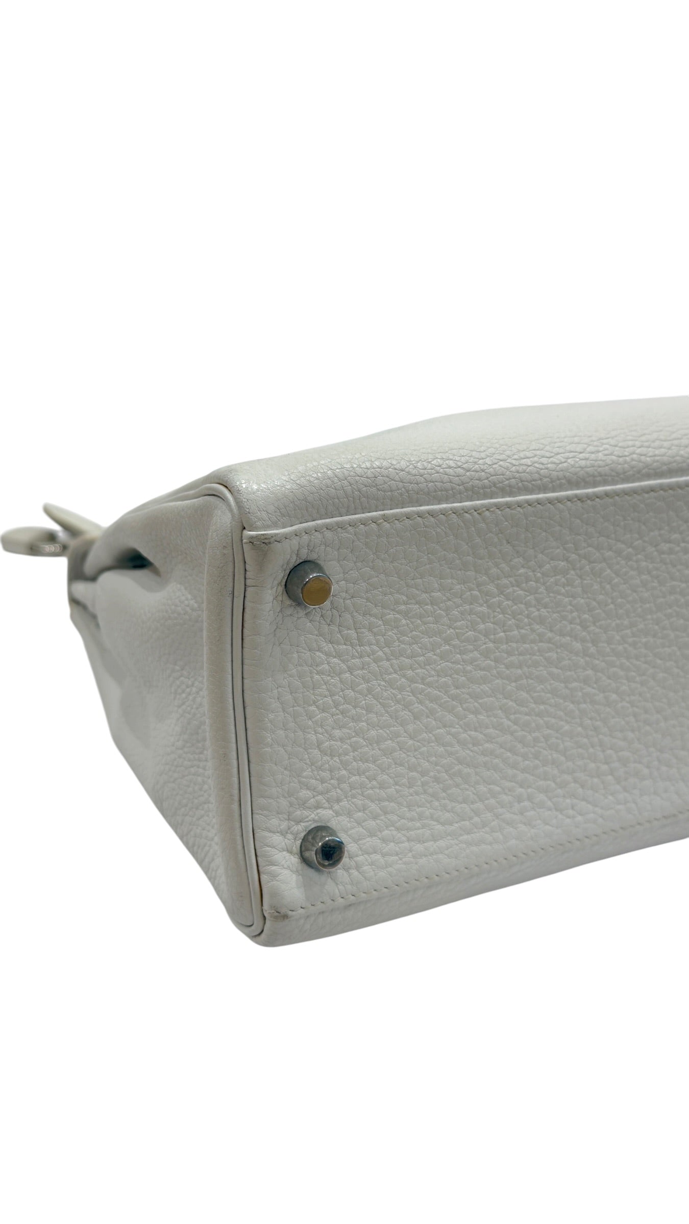Hermès - Kelly 32 bag in White Togo leather