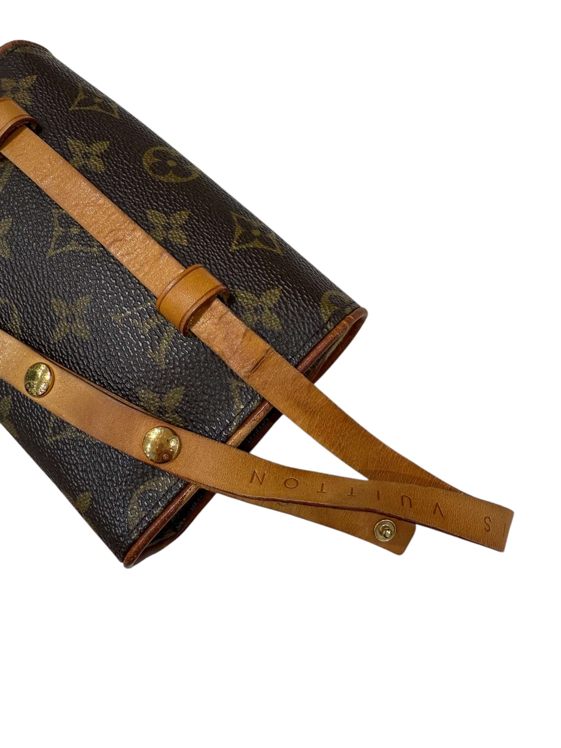 Louis Vuitton - Sac ceinture Florentine en toile monogramme