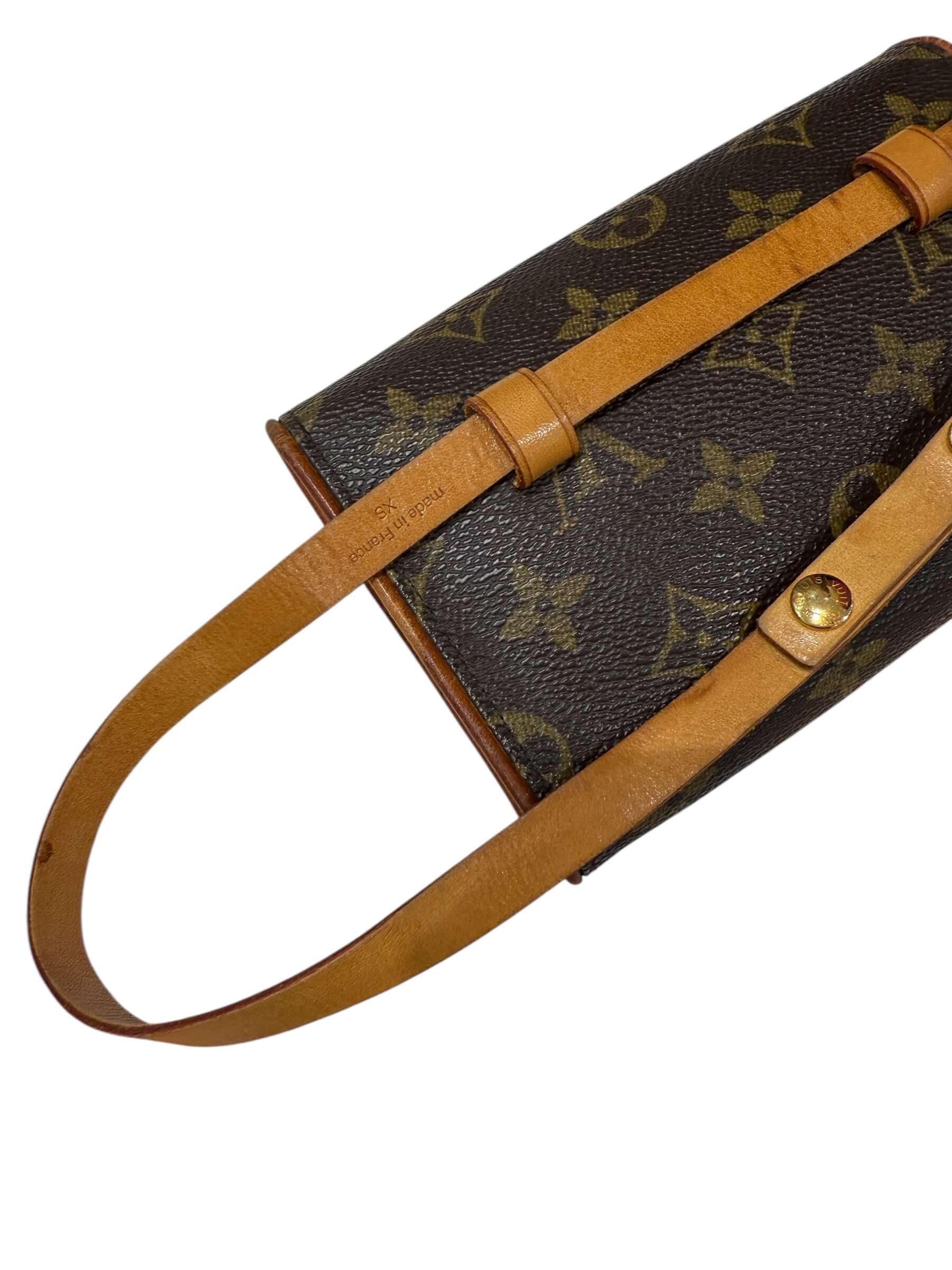 Louis Vuitton - Sac ceinture Florentine en toile monogramme