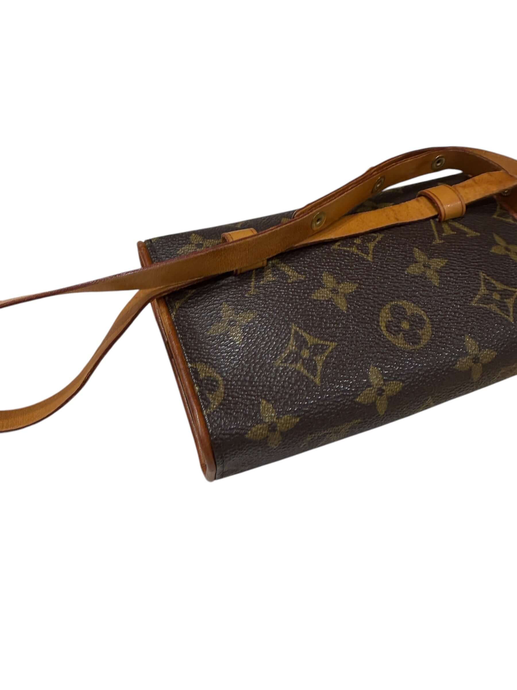 Louis Vuitton - Sac ceinture Florentine en toile monogramme
