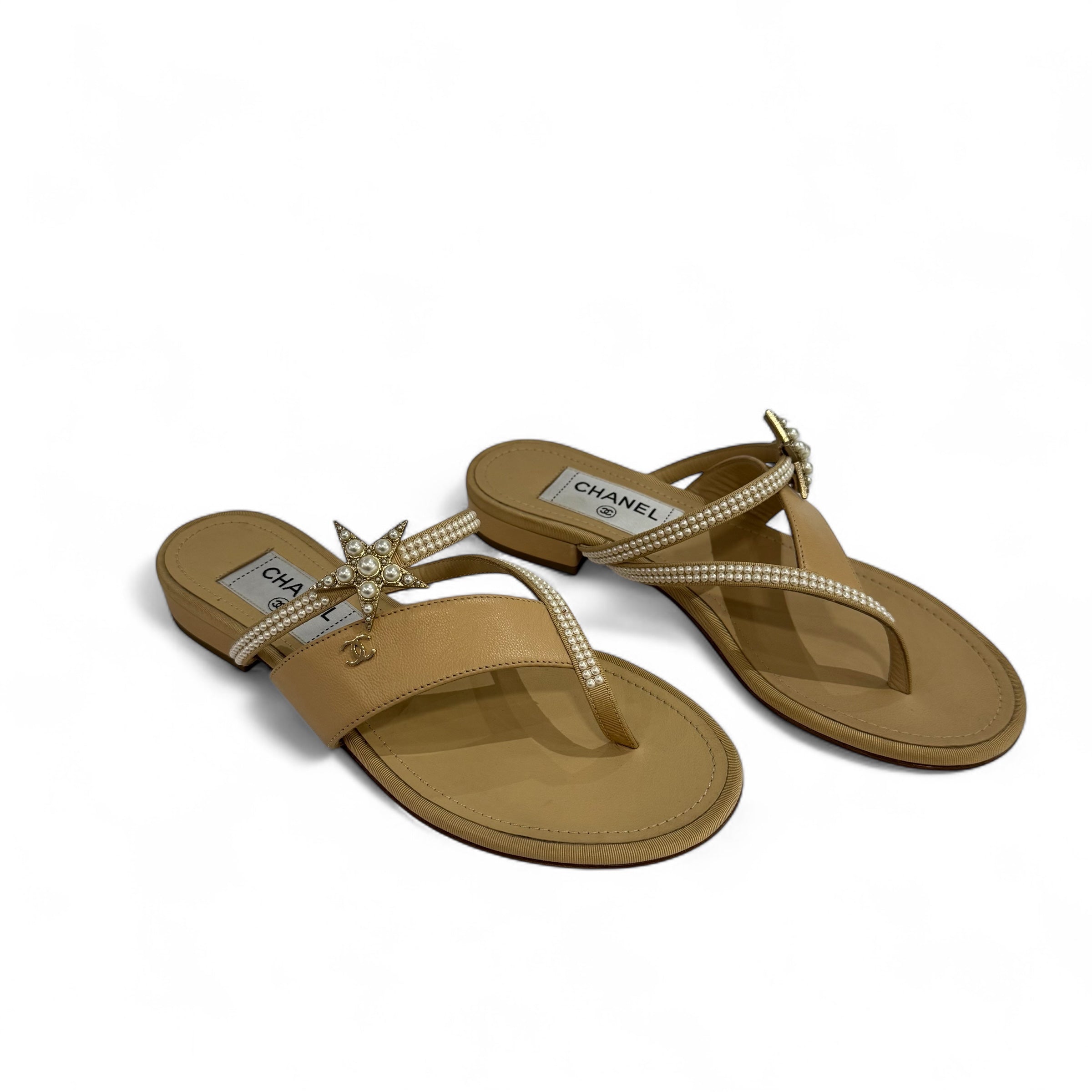 Chanel - Sandales étoile t.35 1/2