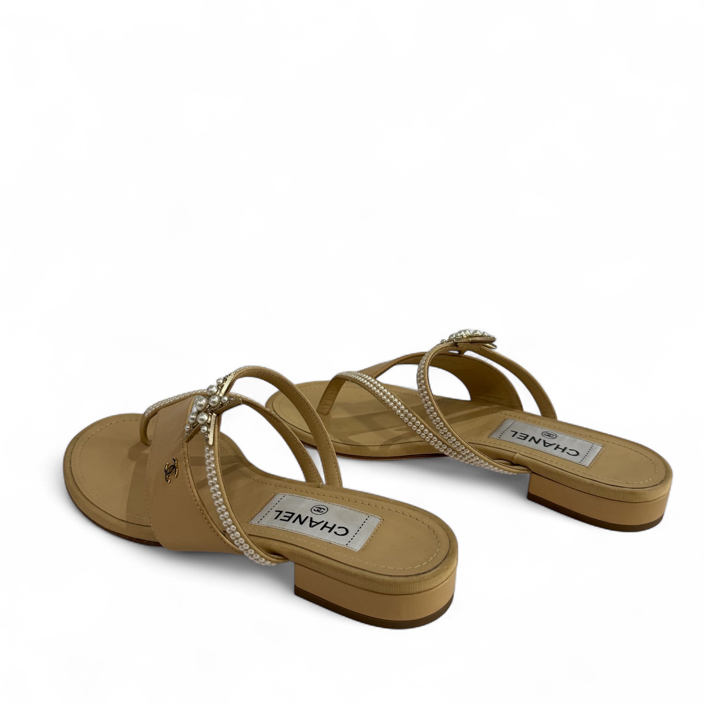 Chanel - Sandales étoile t.35 1/2