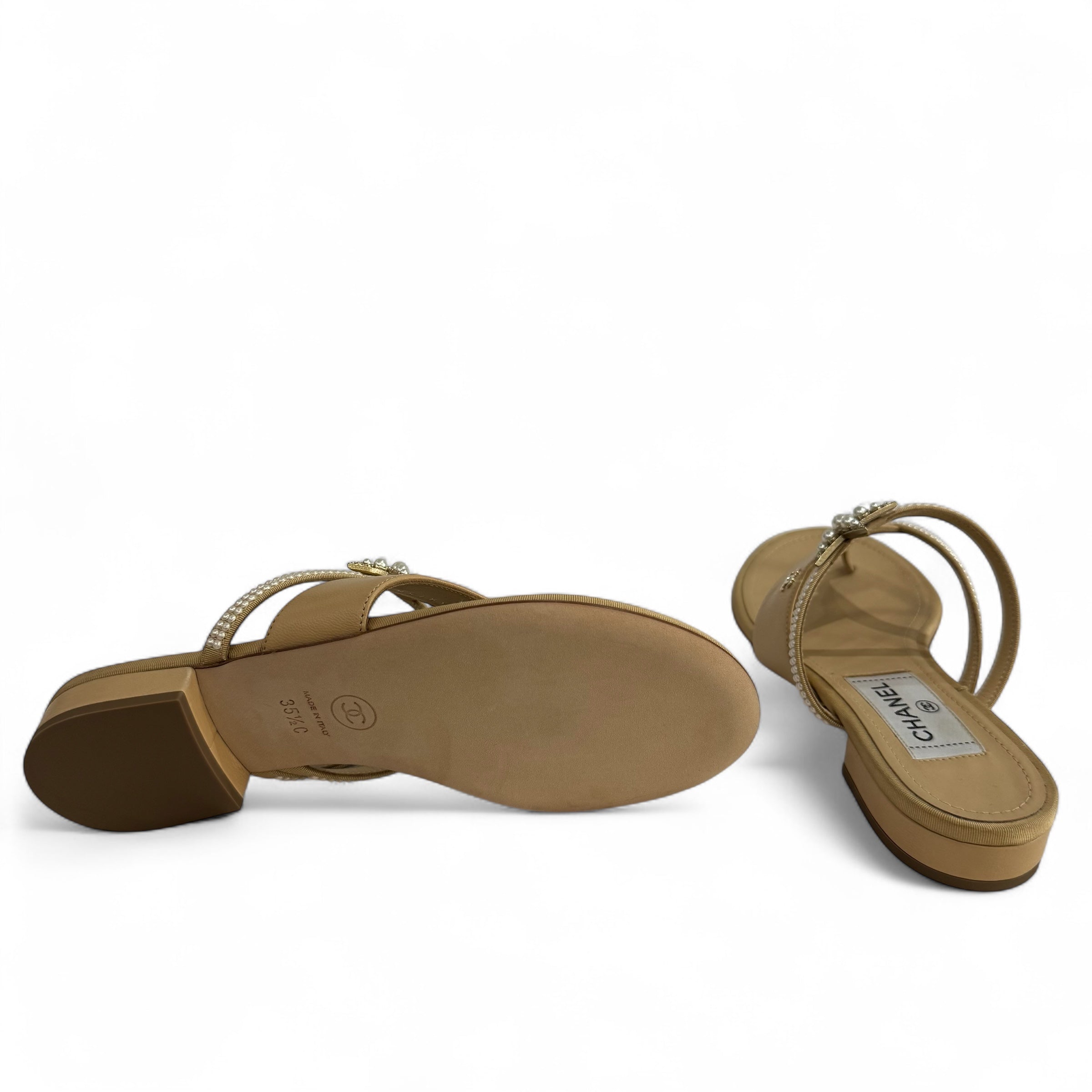 Chanel - Sandales étoile t.35 1/2