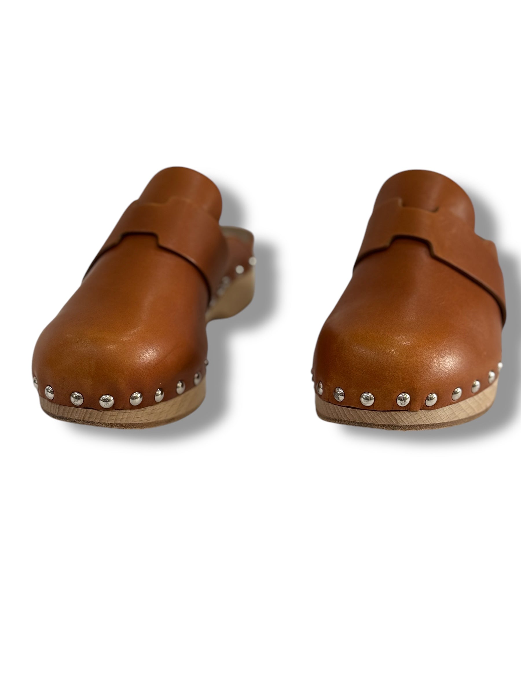 Hermès - Sabots Calya mit Nieten Gr. 36