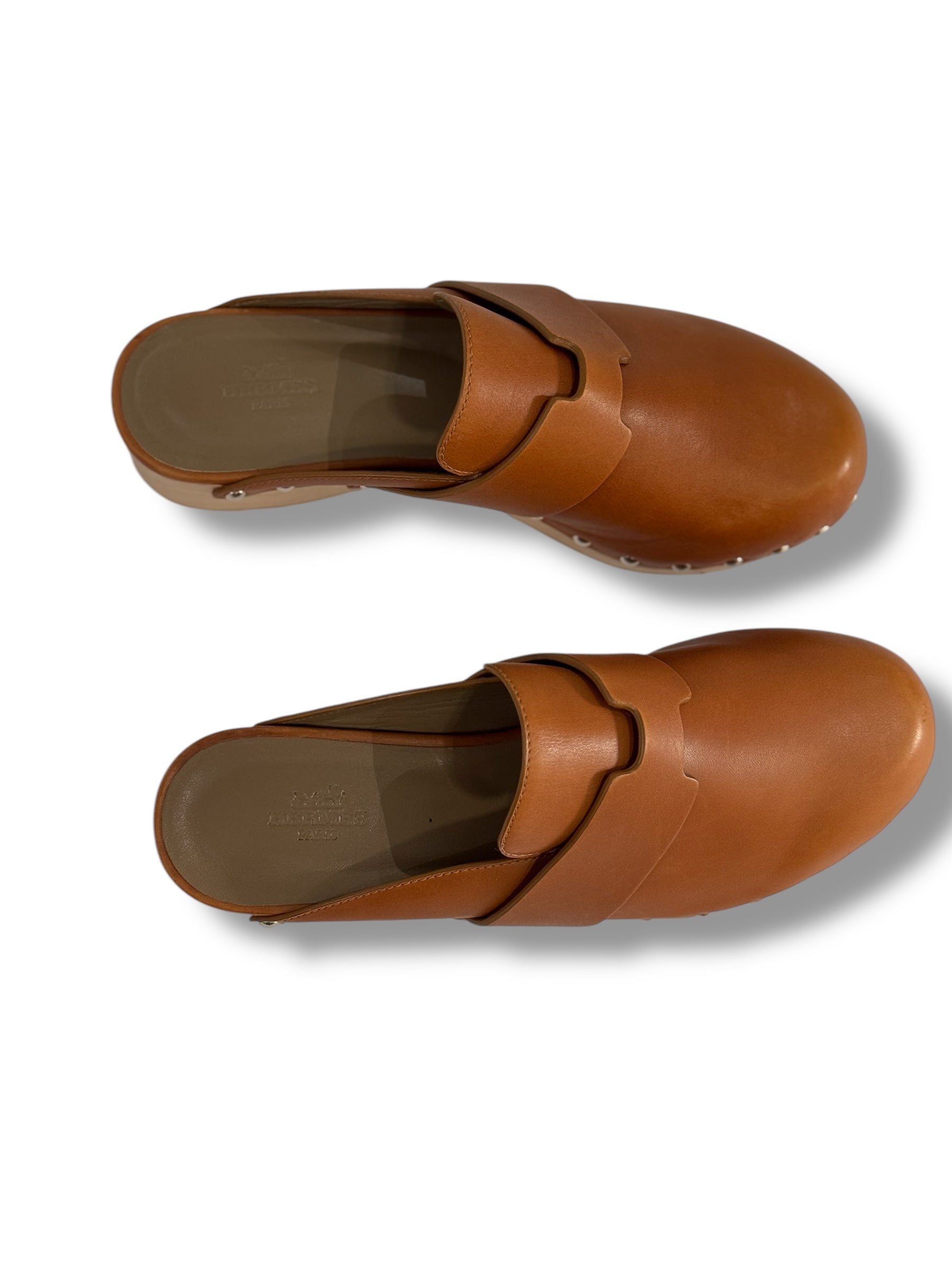 Hermès - Sabots Calya mit Nieten Gr. 36