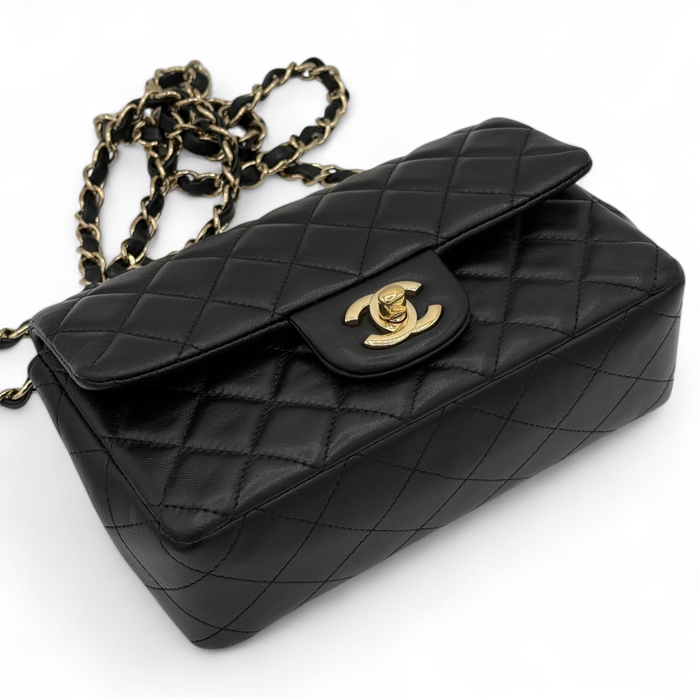 샤넬 - 클래식 플랩 백