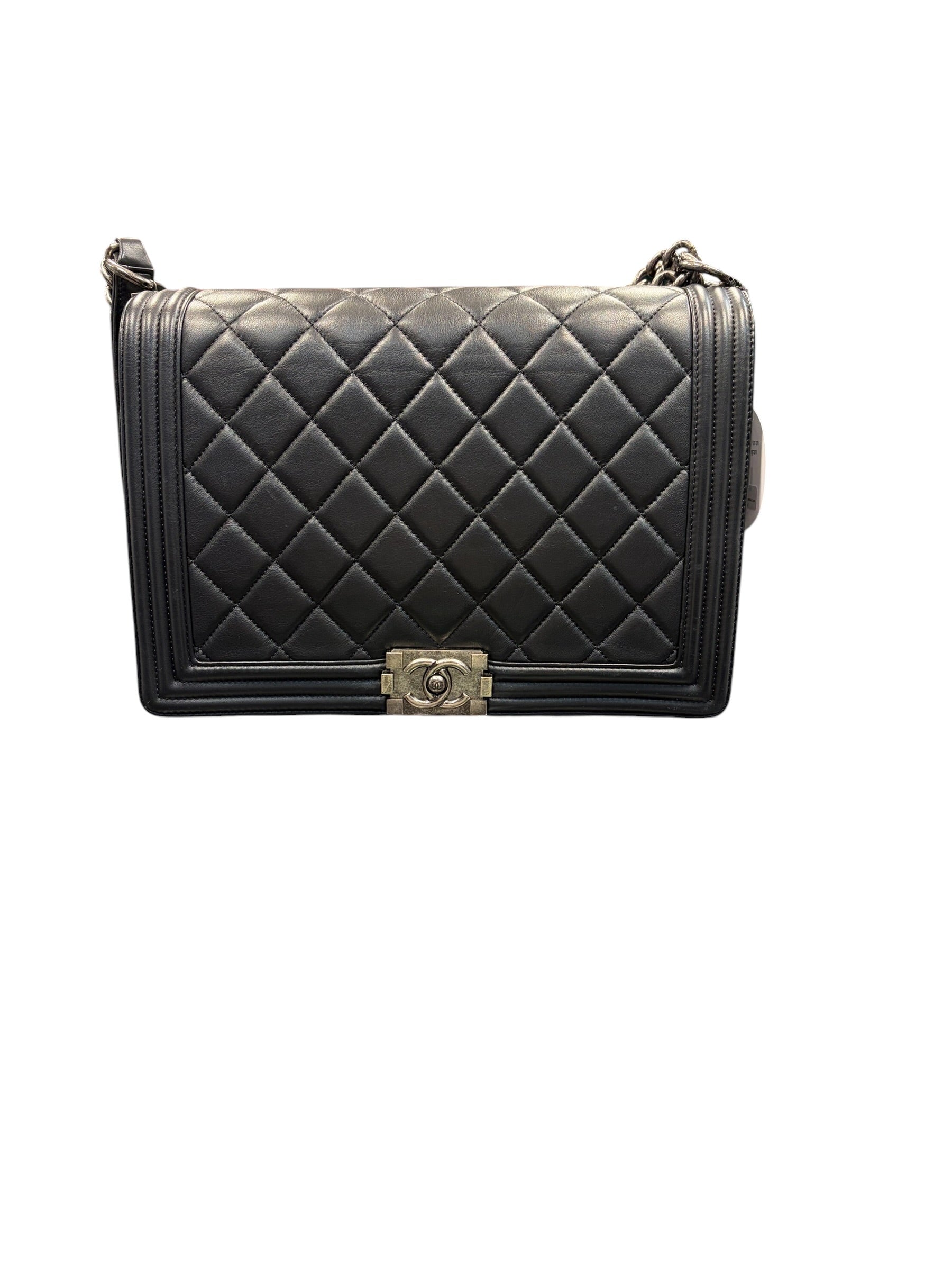 Chanel : sac Boy Large