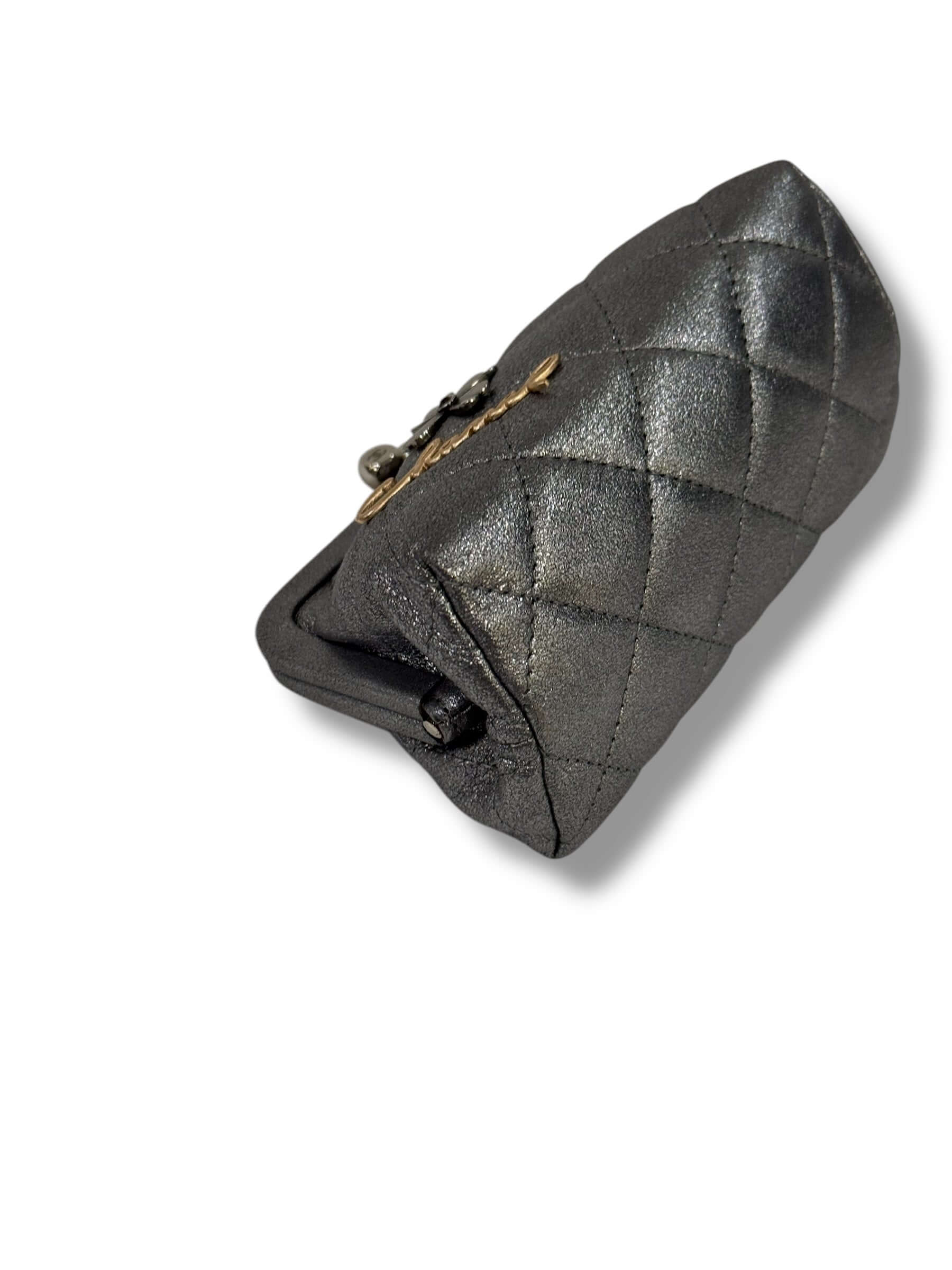 Chanel - Geldbörse mit Charms