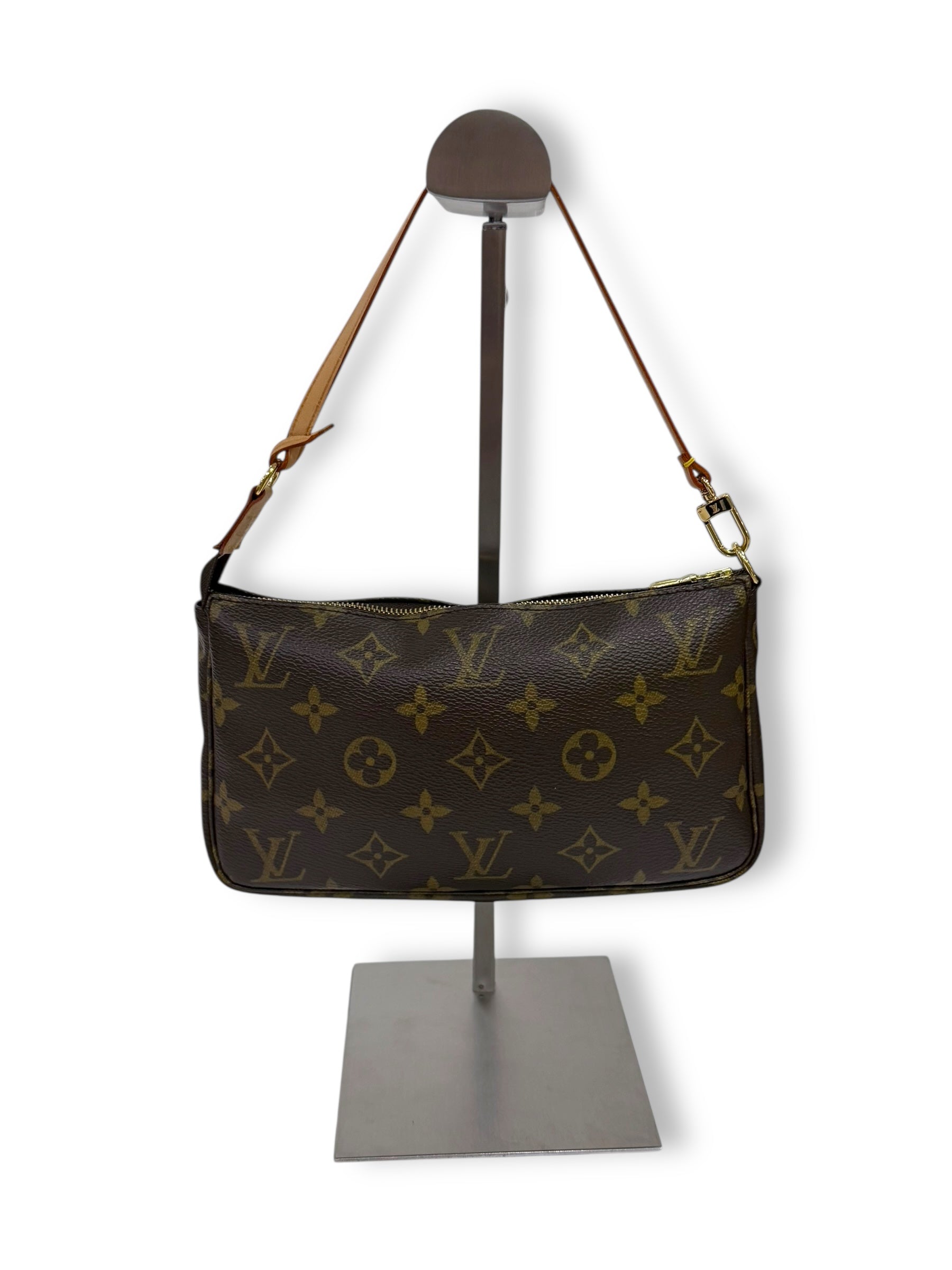Louis Vuitton - Sac pochette accessoires