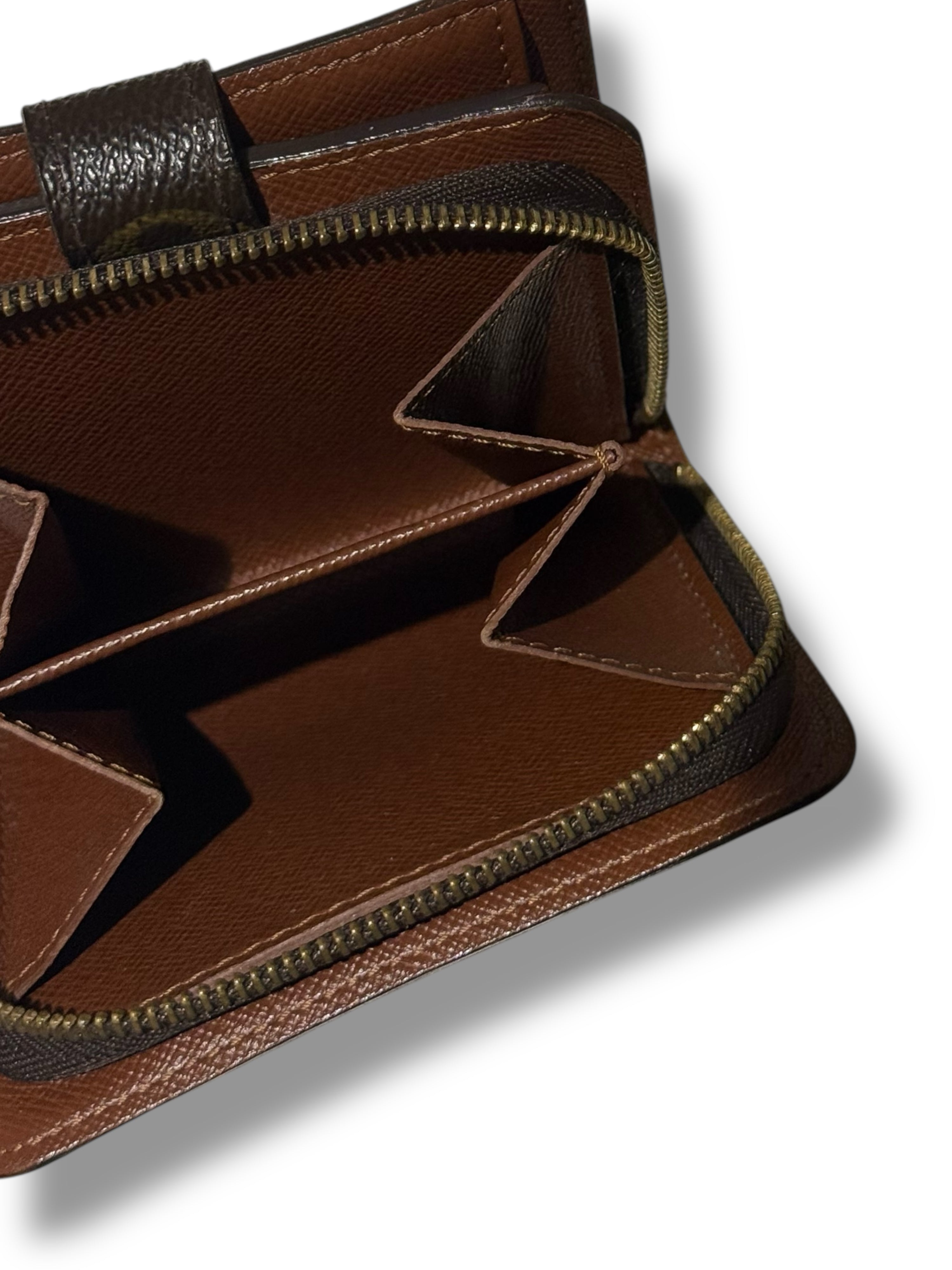 Louis Vuitton Portefeuille Monogram à Rabat PM | Les Folies d’Eugénie