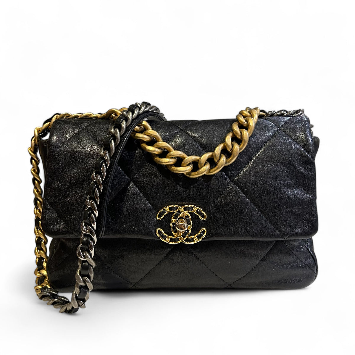 Chanel - 19 large-model bag