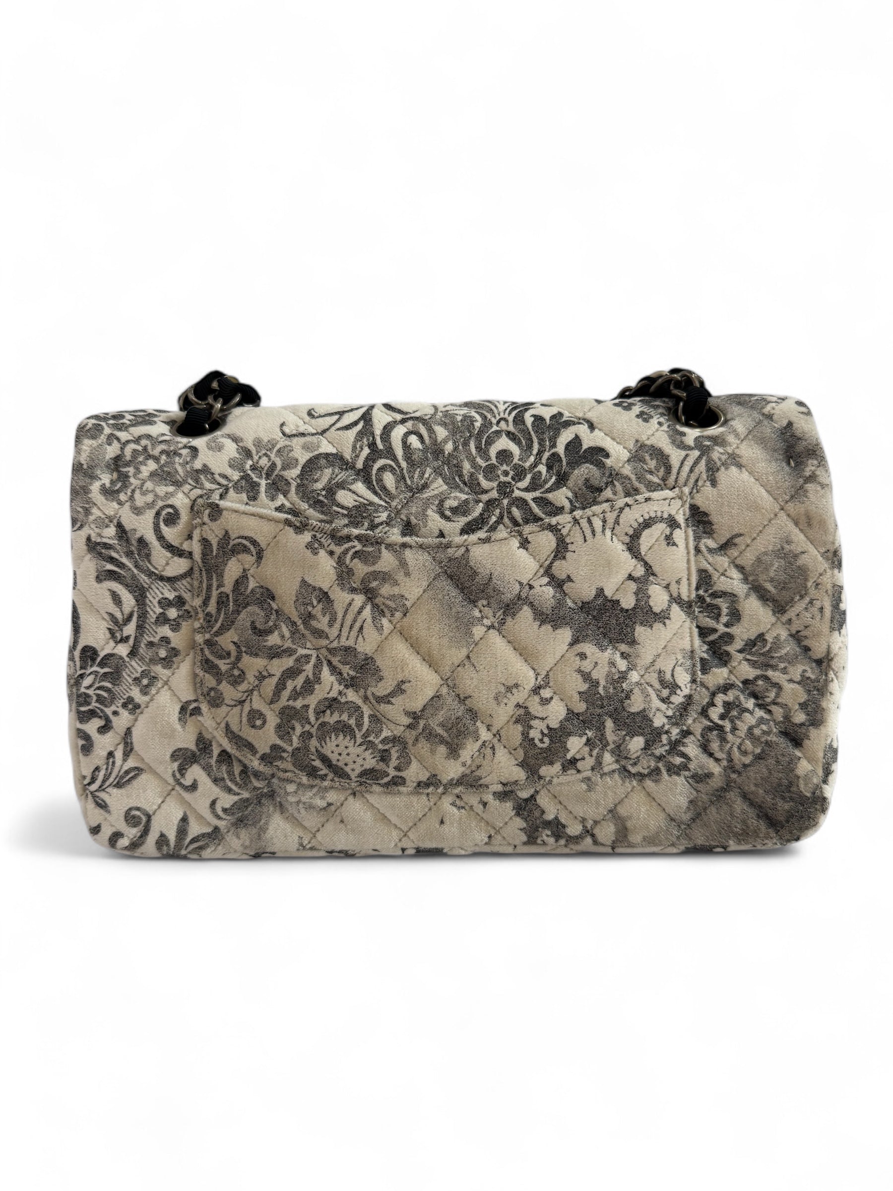 Chanel - Sac Timeless édition limitée baroque velours