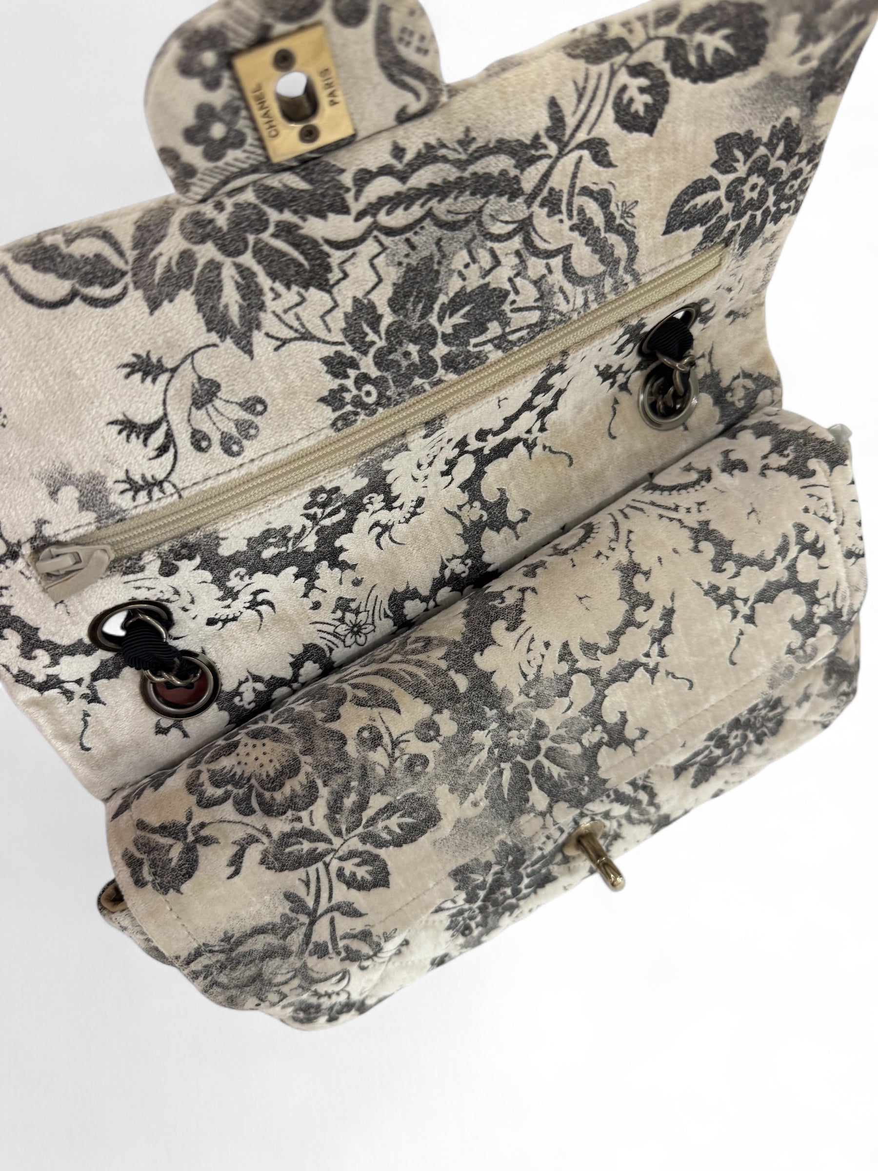 Chanel - Sac Timeless édition limitée baroque velours