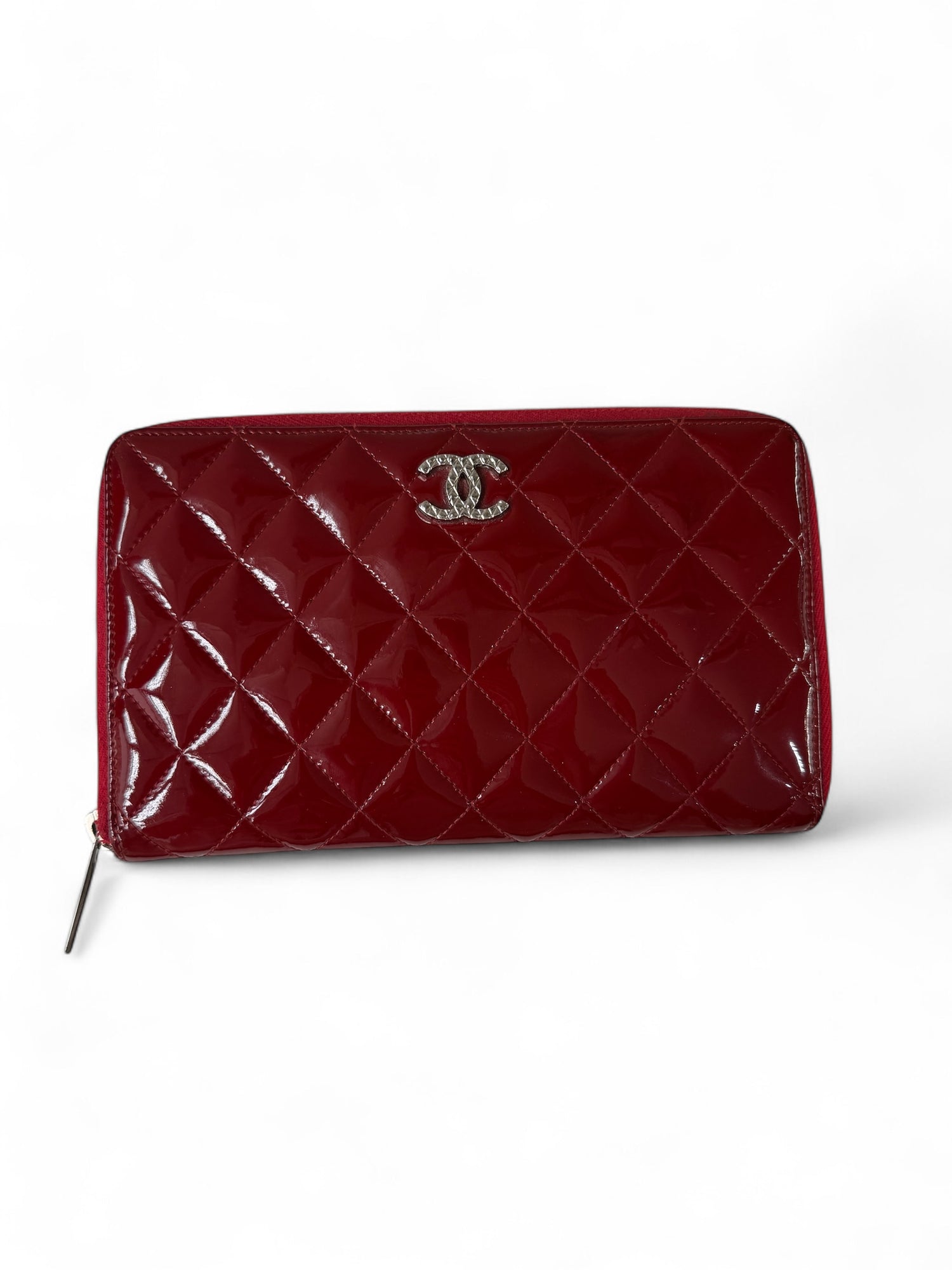 Chanel - Portefeuille long en cuir vernis