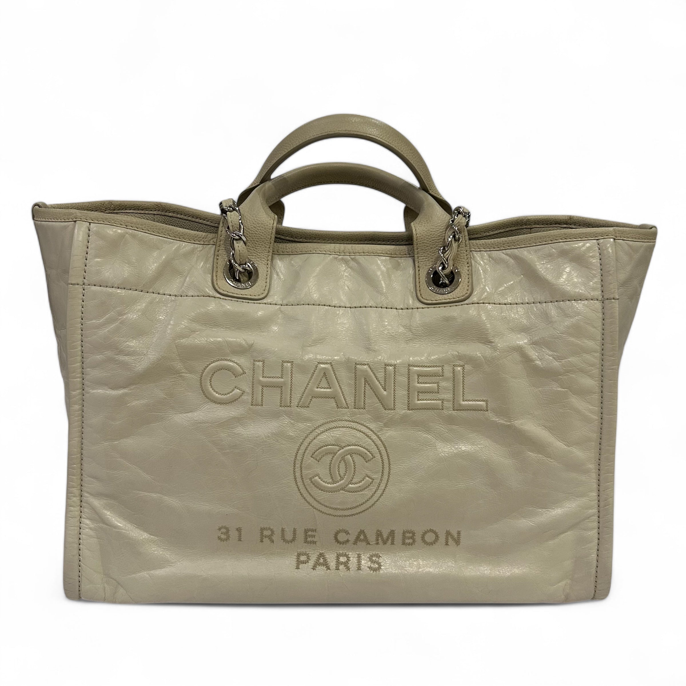Chanel - Maxi Deauville Cabas bag