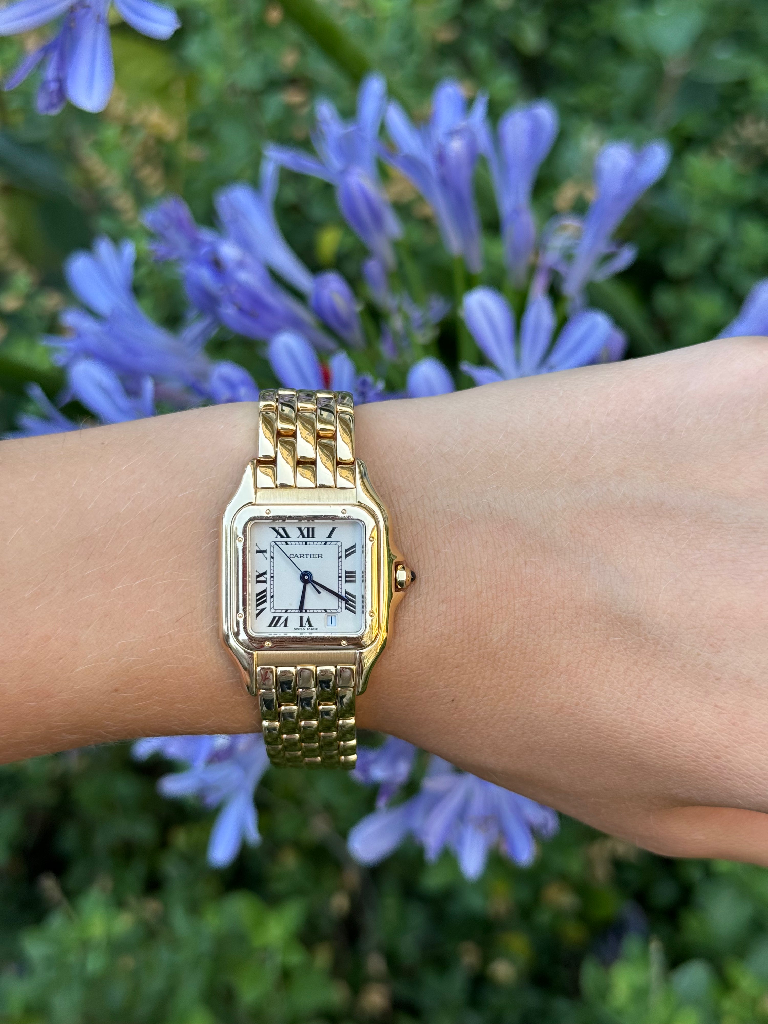 Cartier - Mittlere Panther-Uhr aus Gelbgold