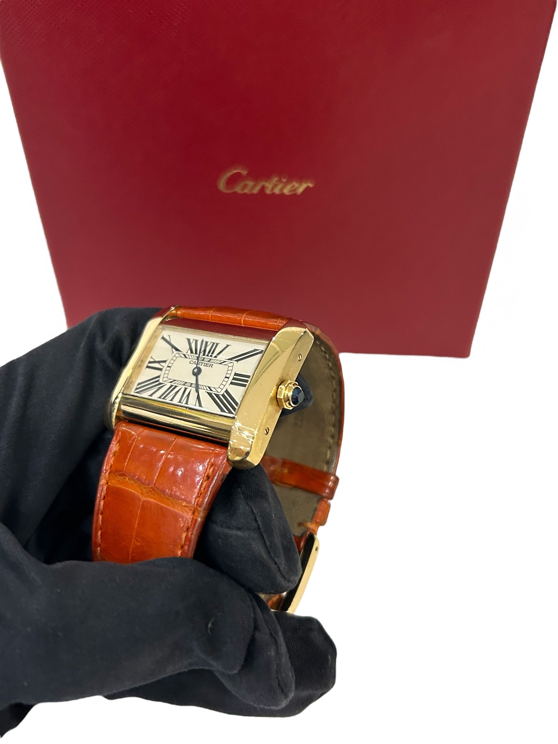 Cartier - Montre Tank Divan