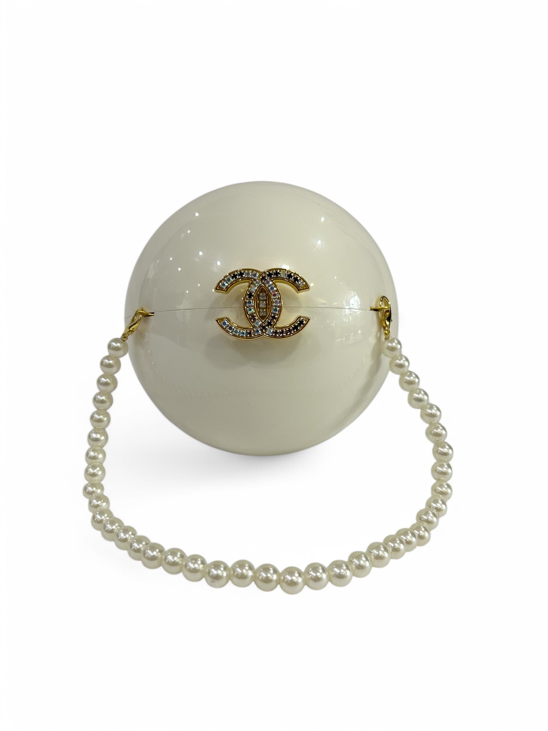 Chanel - Minaudière Sphère “VIP Gift”