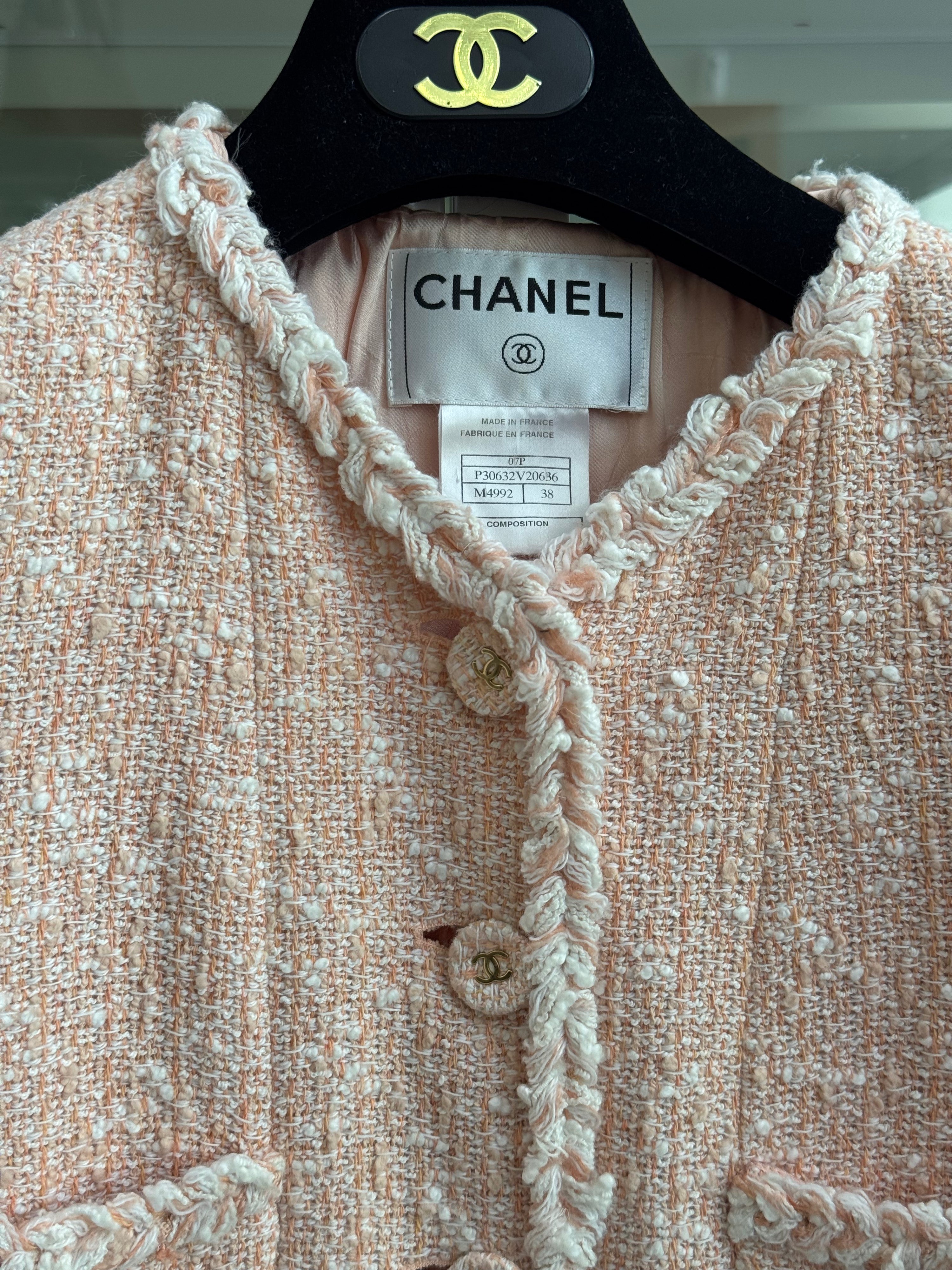 Chanel - Veste en tweed T38