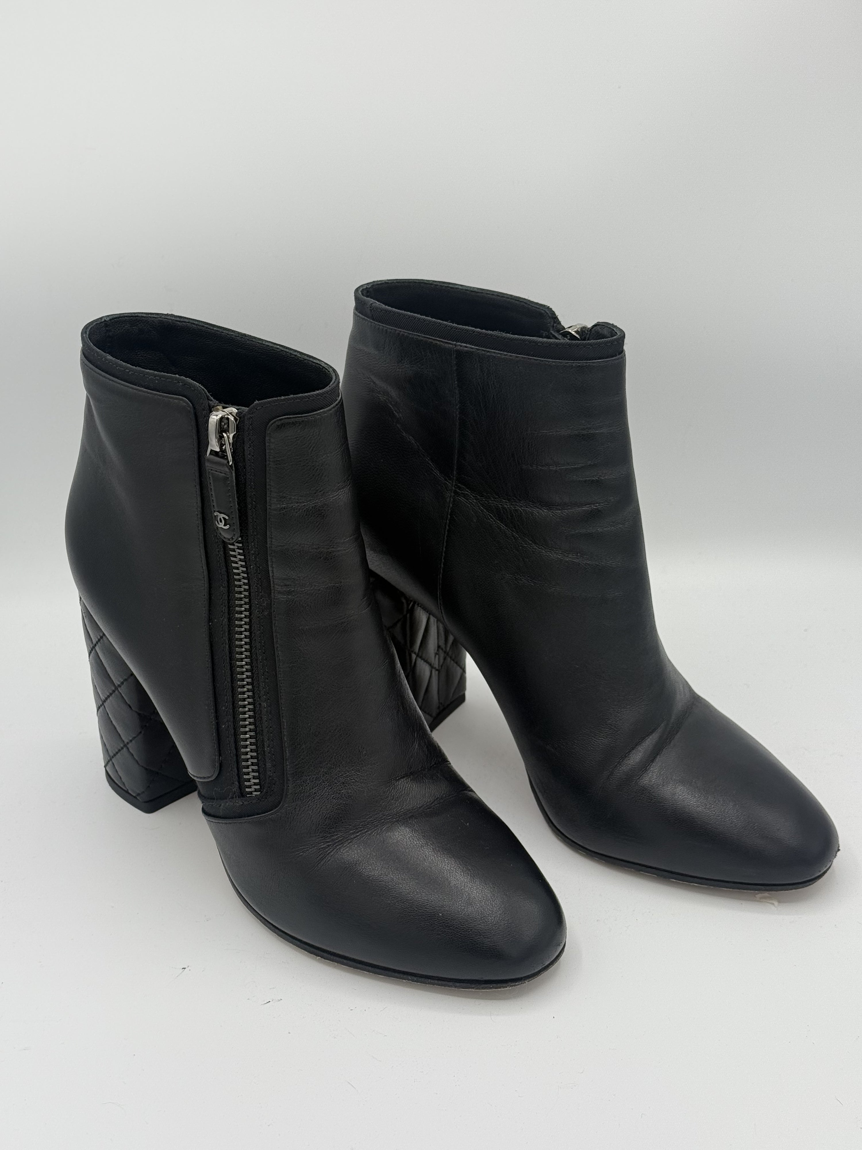 Chanel - Ankle boots