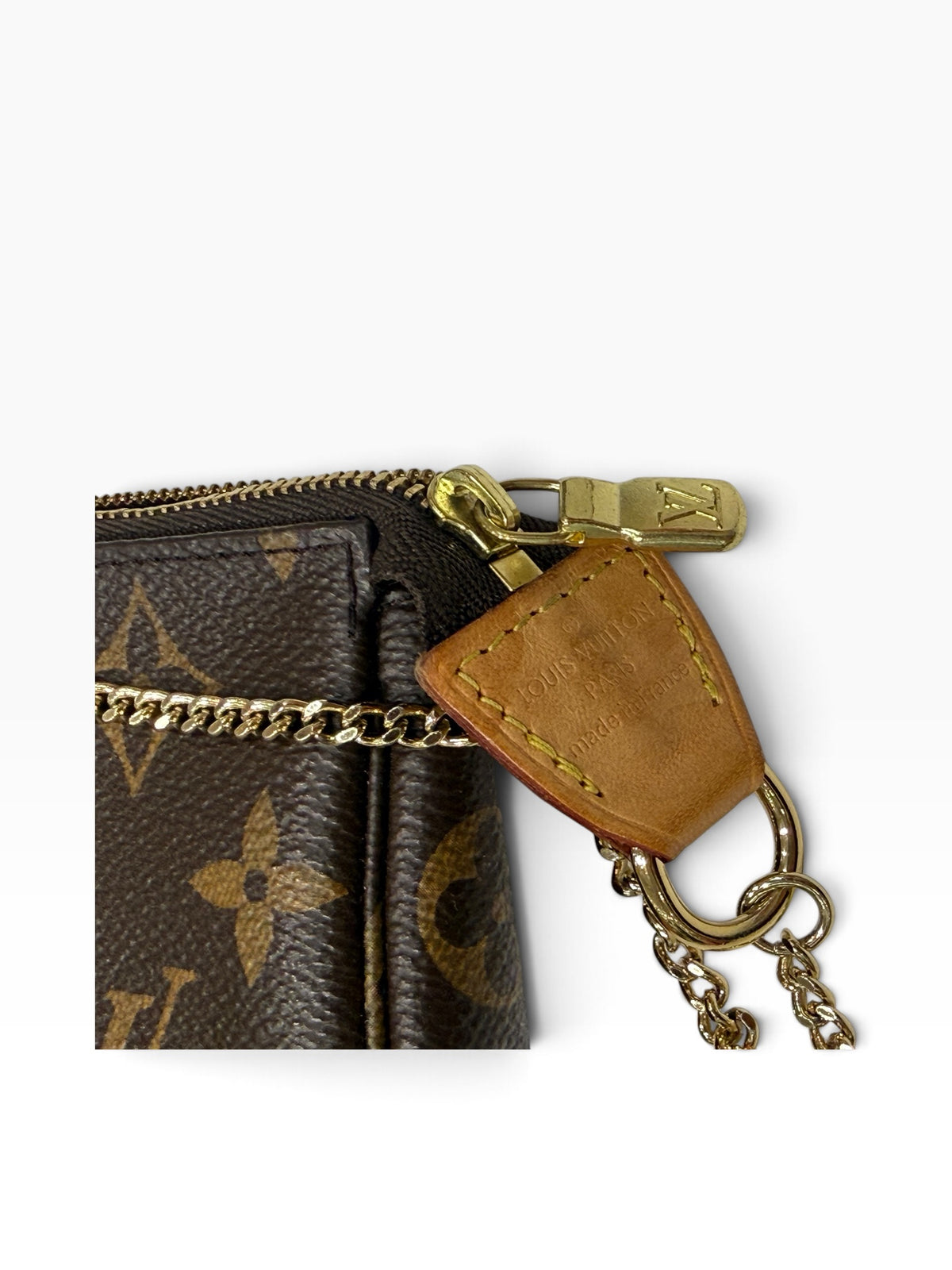 Louis Vuitton - Monogram canvas mini pochette accessories
