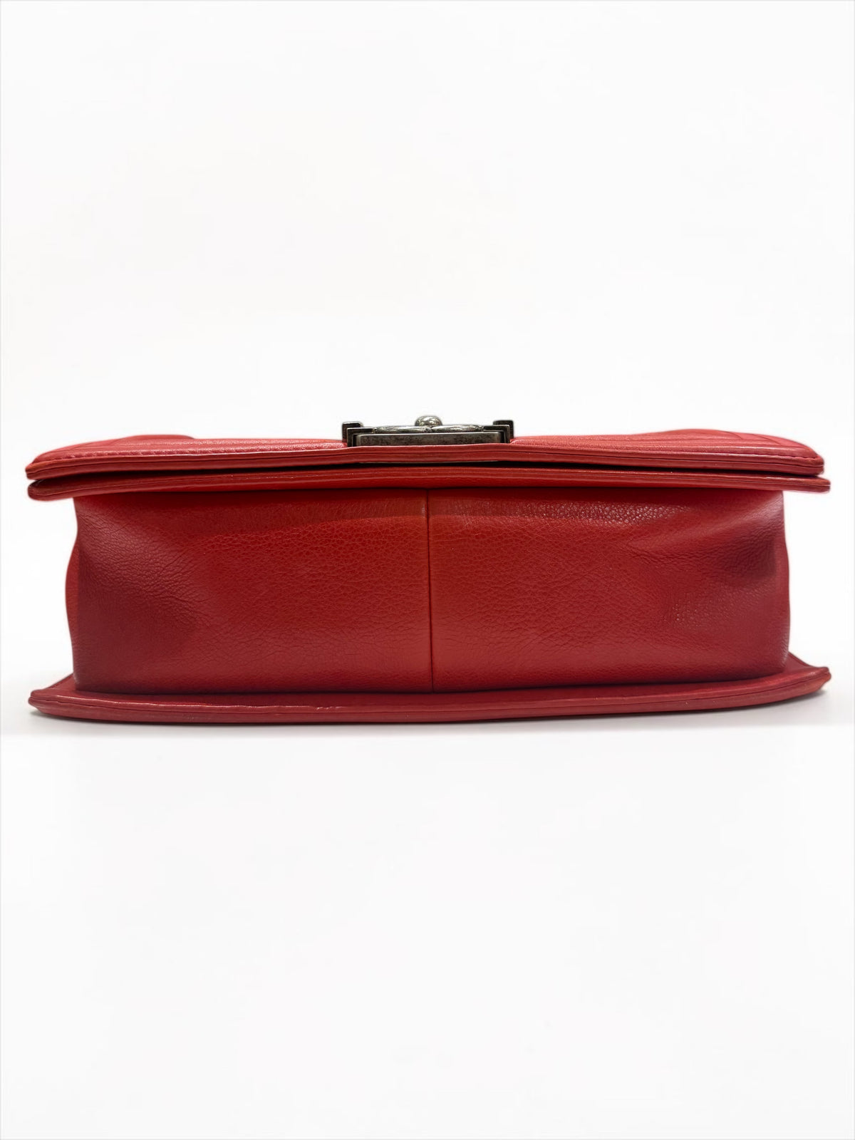 Chanel - Boy Bag aus rotem Kalbsleder mit Rautensteppung