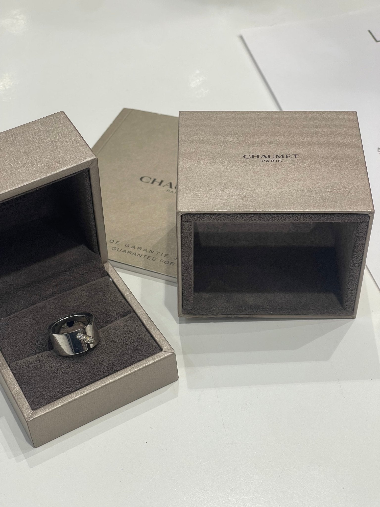 Chaumet - Bague Liens Simple MM or blanc et diamants - Les Folies d&