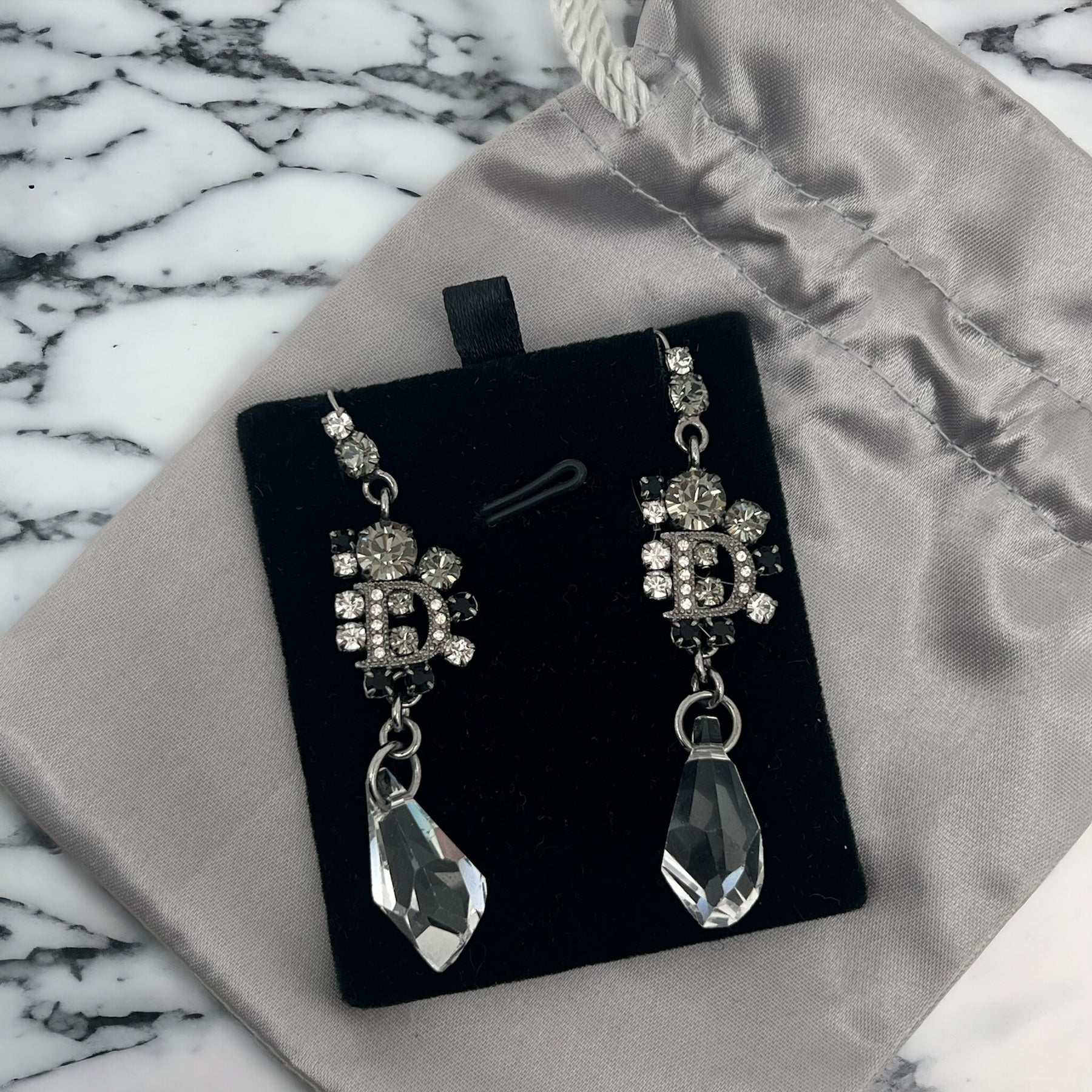 Dior Boucle d’oreille cristal Blanc M - Les Folies d&