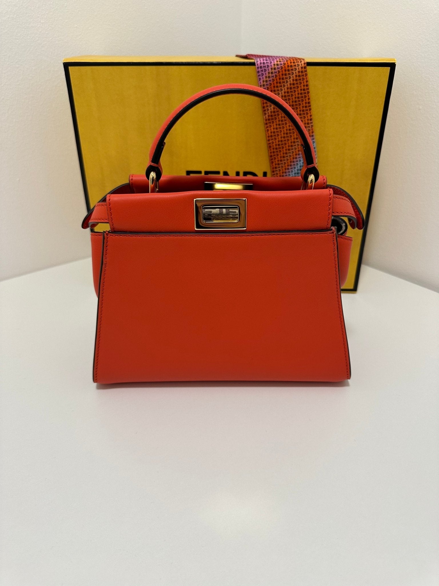Fendi - Sac Mini Peekaboo corail - Les Folies d&