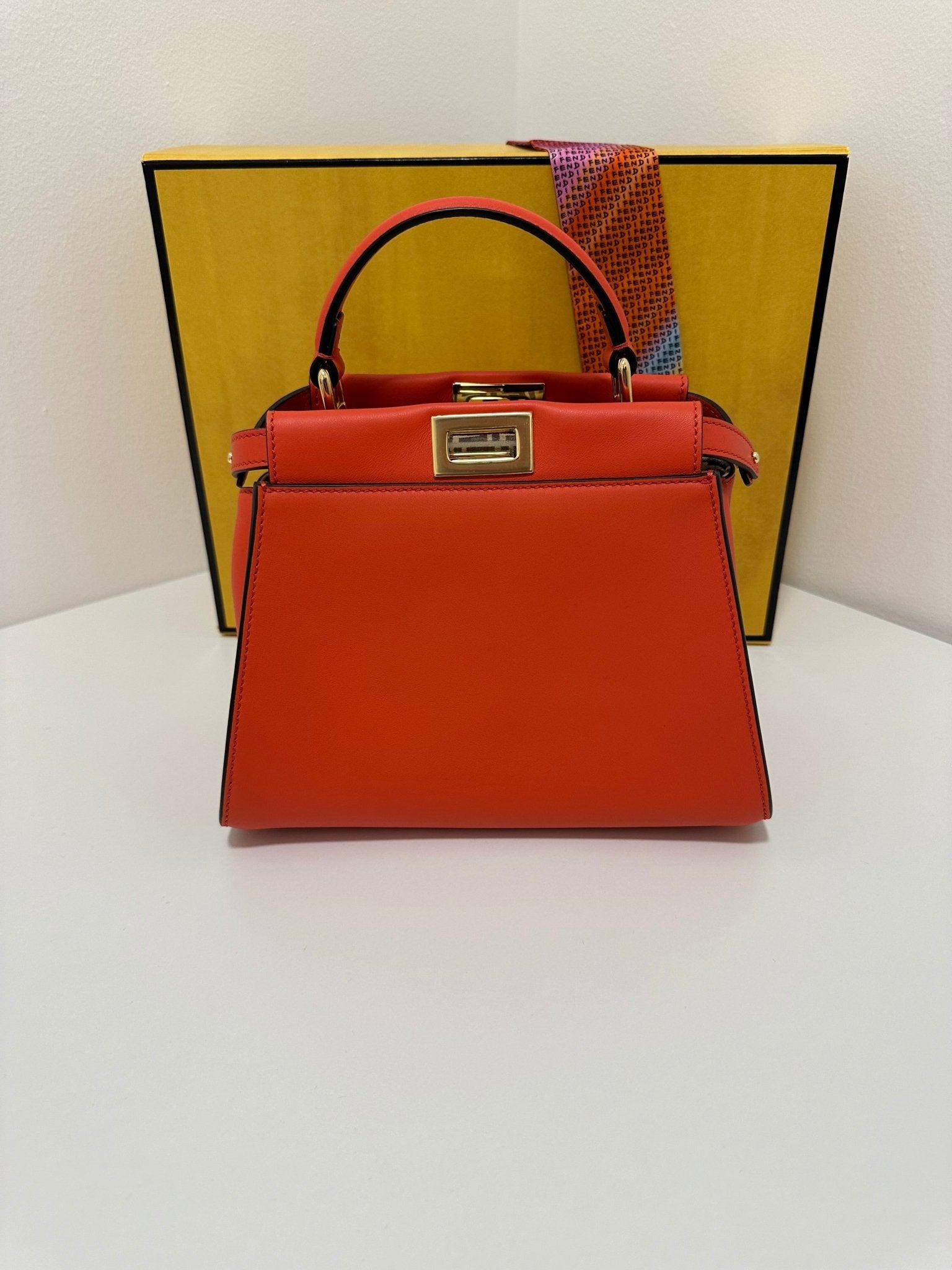 Fendi - Sac Mini Peekaboo corail - Les Folies d&
