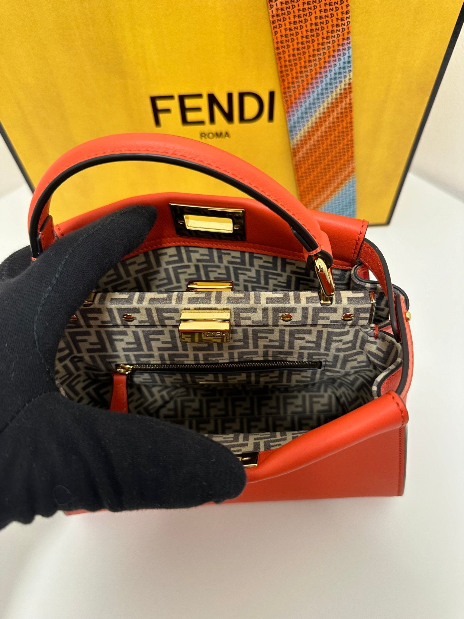 Fendi - Sac Mini Peekaboo corail - Les Folies d&