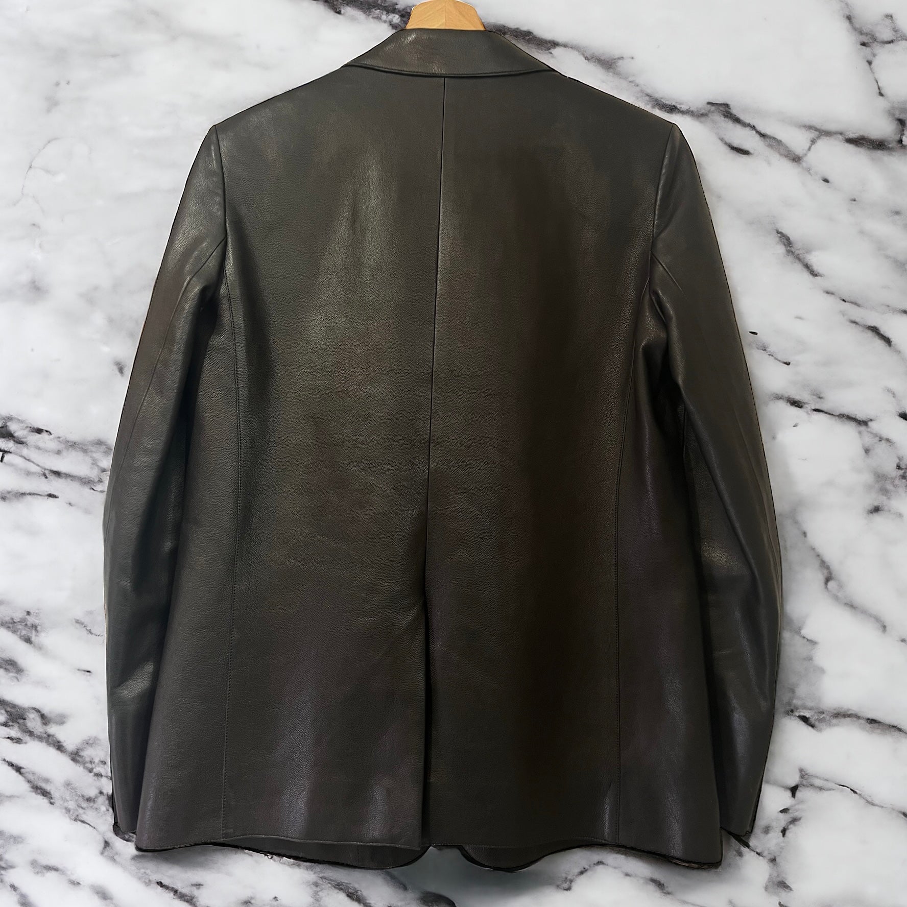 Hermès Veste en cuir grainé Noir 38 - Les Folies d&